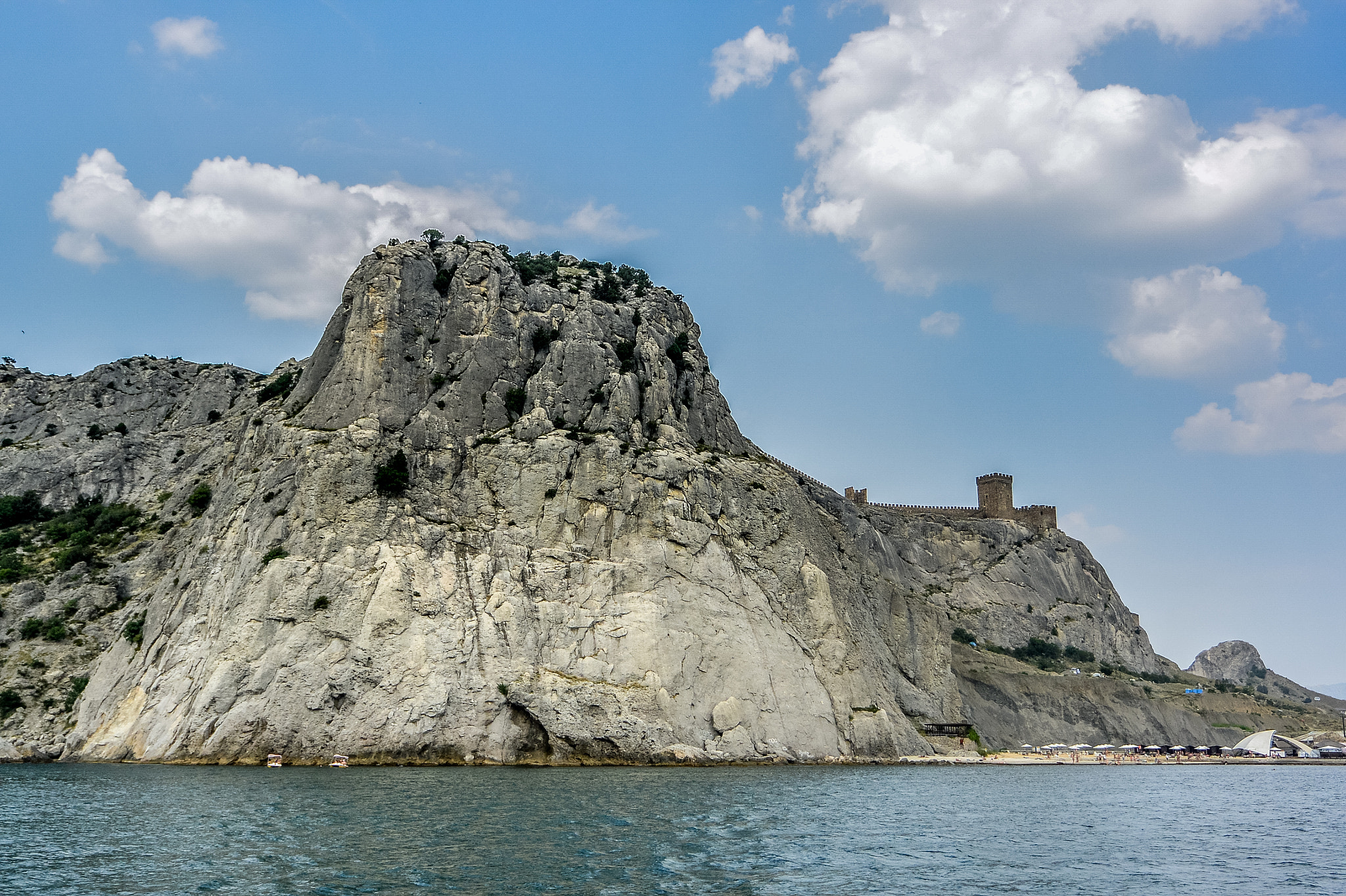 Nikon 1 Nikkor VR 6.7-13mm F3.5-5.6 sample photo. Crimea peninsula photography