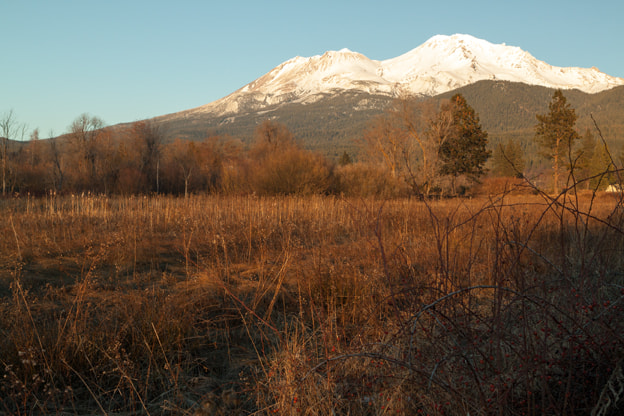 Canon EOS 500D (EOS Rebel T1i / EOS Kiss X3) sample photo. Shastina and mt. shasta photography