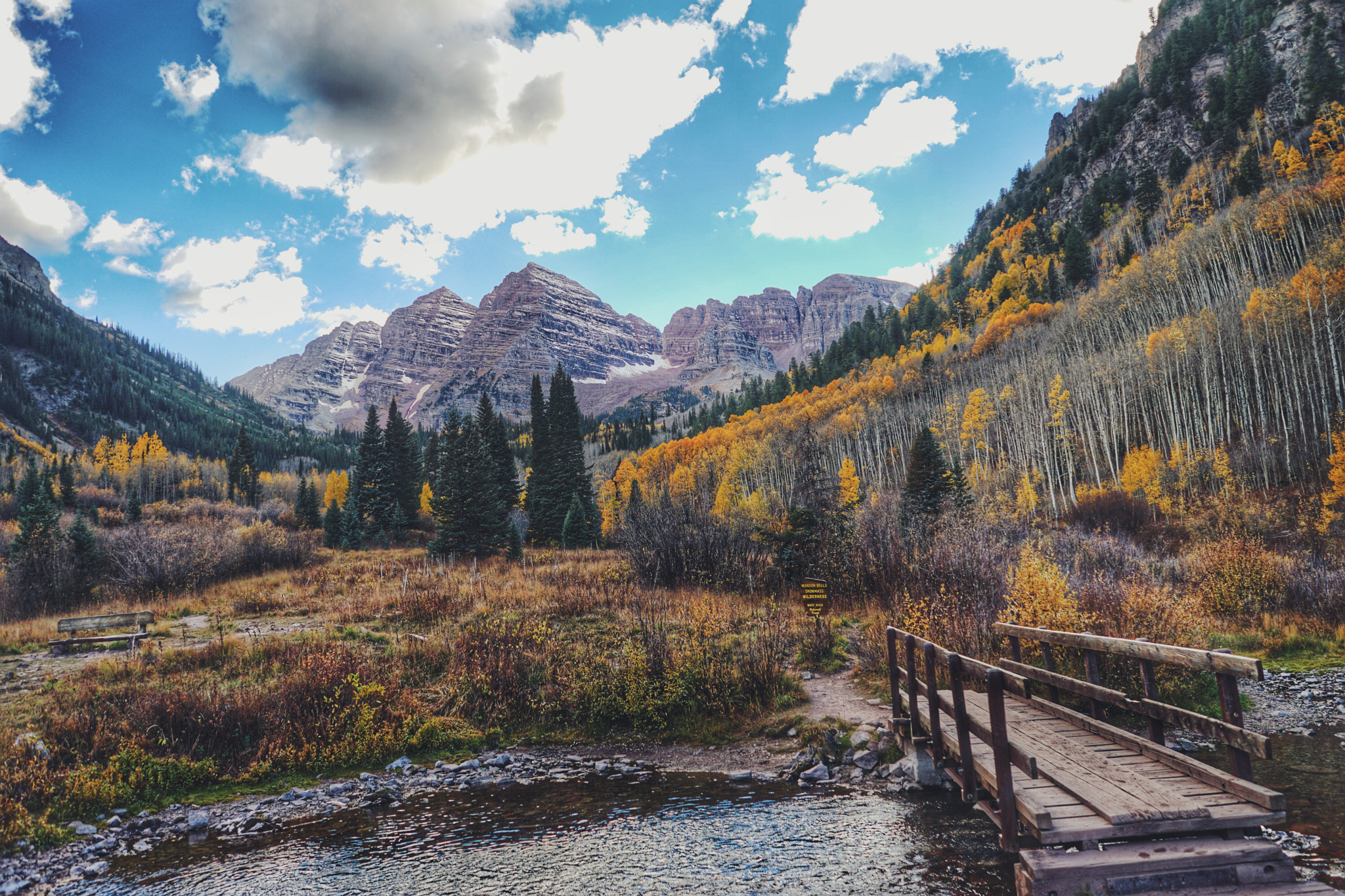 Sony a7 II + Sony FE 28mm F2 sample photo. Maroon bells, colorado photography