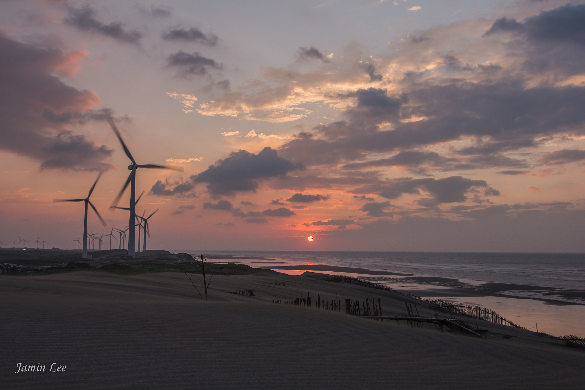 Canon EOS M sample photo. 風車 photography