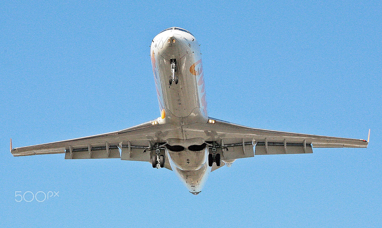Canon EF 70-300mm F4-5.6 IS USM sample photo. Avion-1 photography