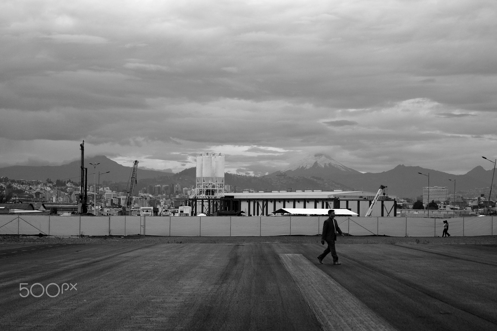 Sony DT 18-55mm F3.5-5.6 SAM II sample photo. Street photography photography