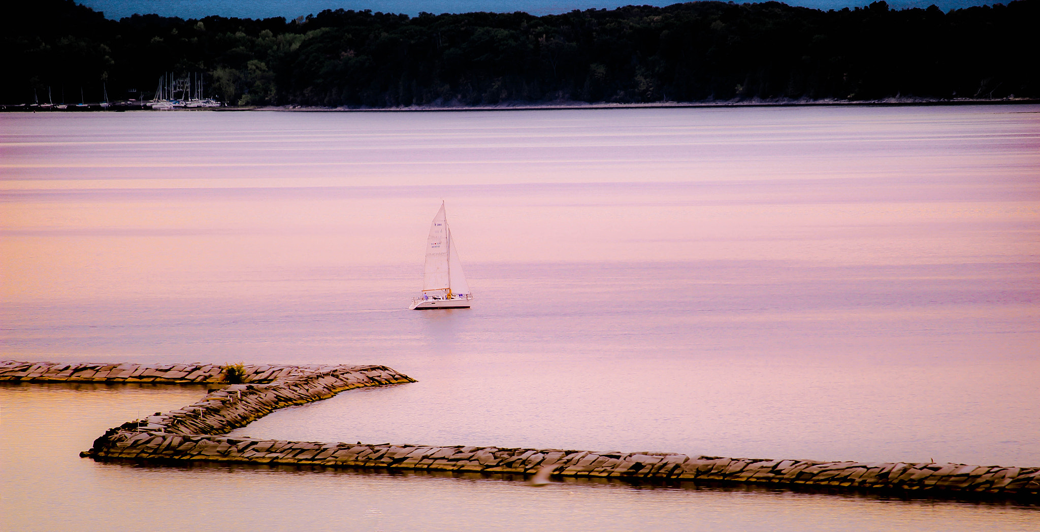 Canon EF-S 55-250mm F4-5.6 IS STM sample photo. Sailing into sunset photography