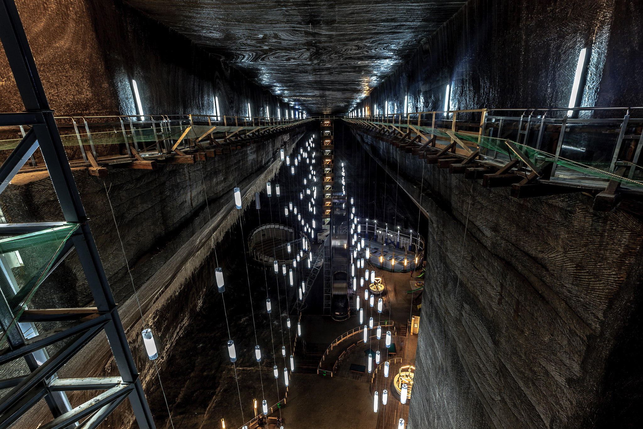Canon EOS-1Ds Mark III sample photo. Salt mine salina turda 4 photography