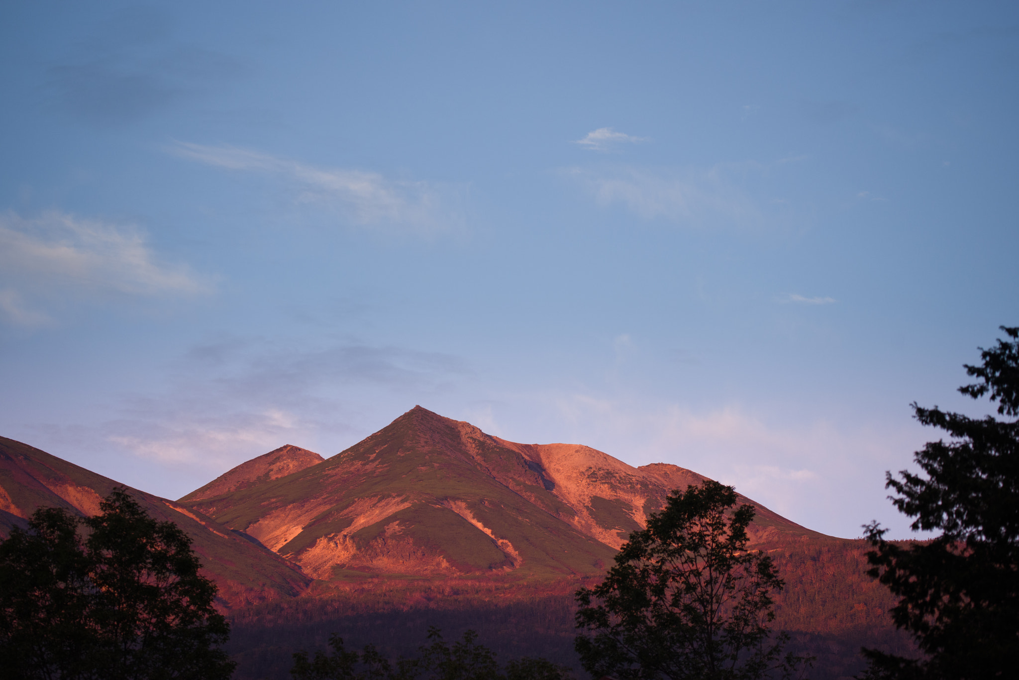 Pentax K-1 sample photo. Morning glowing mt norikura photography