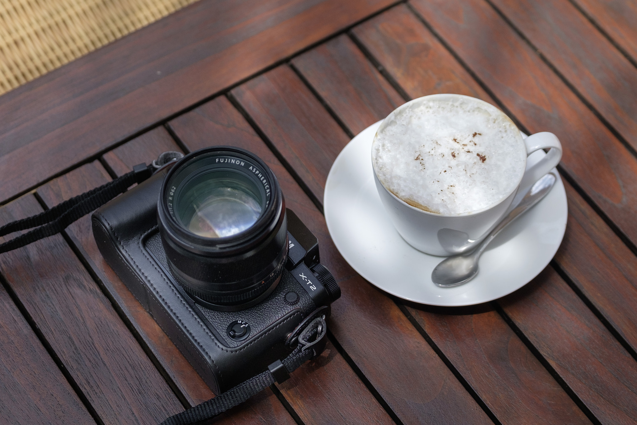 Fujifilm X-T10 + Fujifilm XF 50-140mm F2.8 R LM OIS WR sample photo. Fujifilm x-t2 retro camera photography