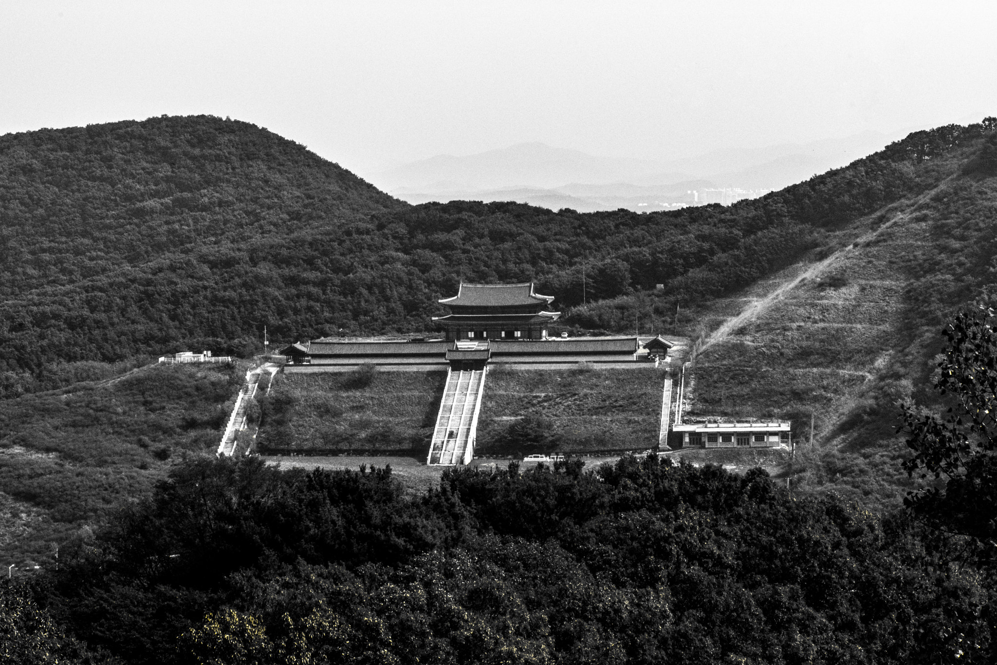 Sigma 70-200mm F2.8 EX DG OS HSM sample photo. Korea photography