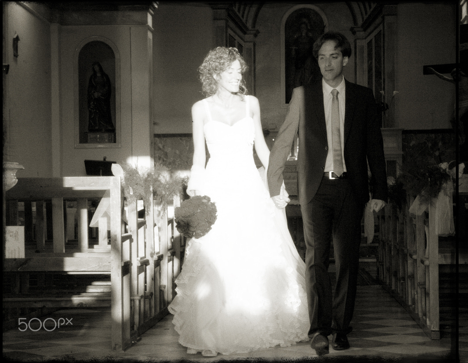 Pentax K20D sample photo. The wedding reportage photography