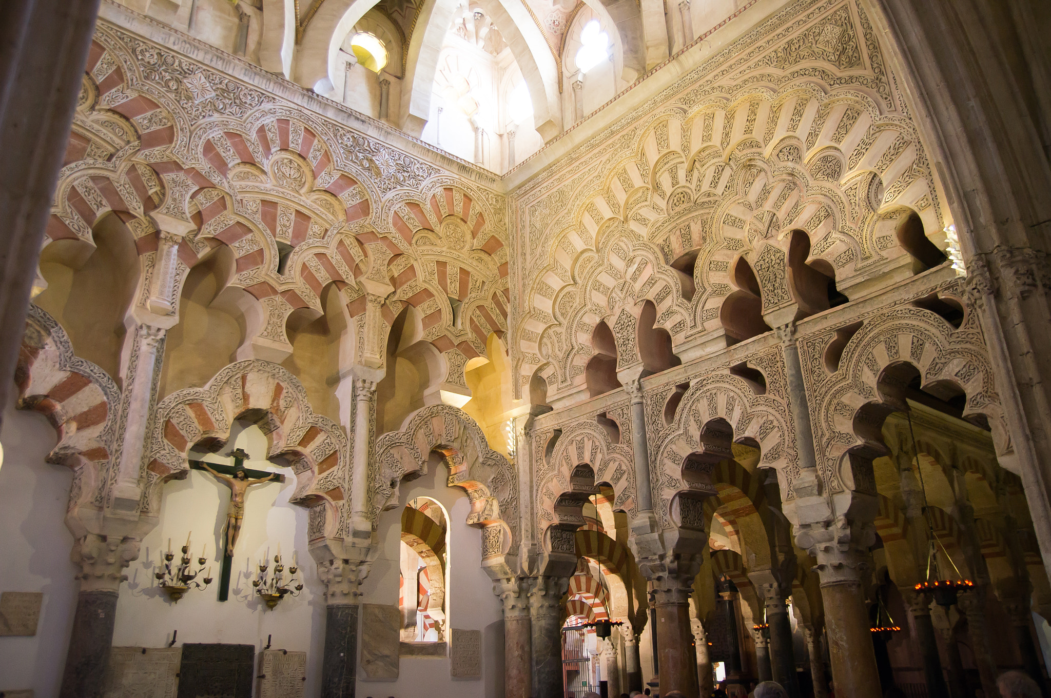 Sony Alpha DSLR-A580 sample photo. Part of cordoba's mezquita photography