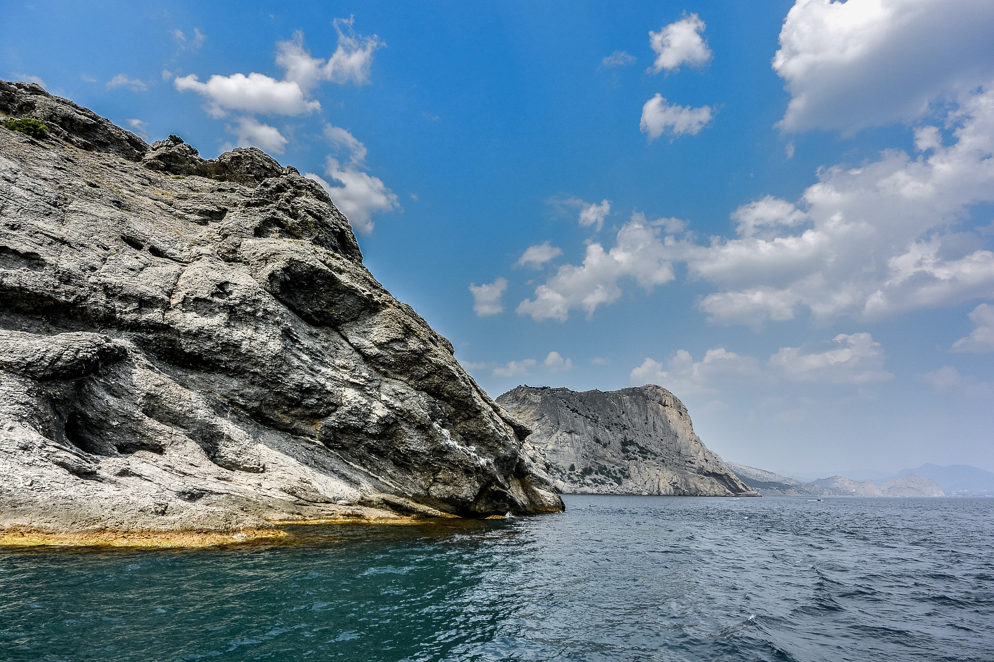 Nikon 1 Nikkor VR 6.7-13mm F3.5-5.6 sample photo. Crimea peninsula photography