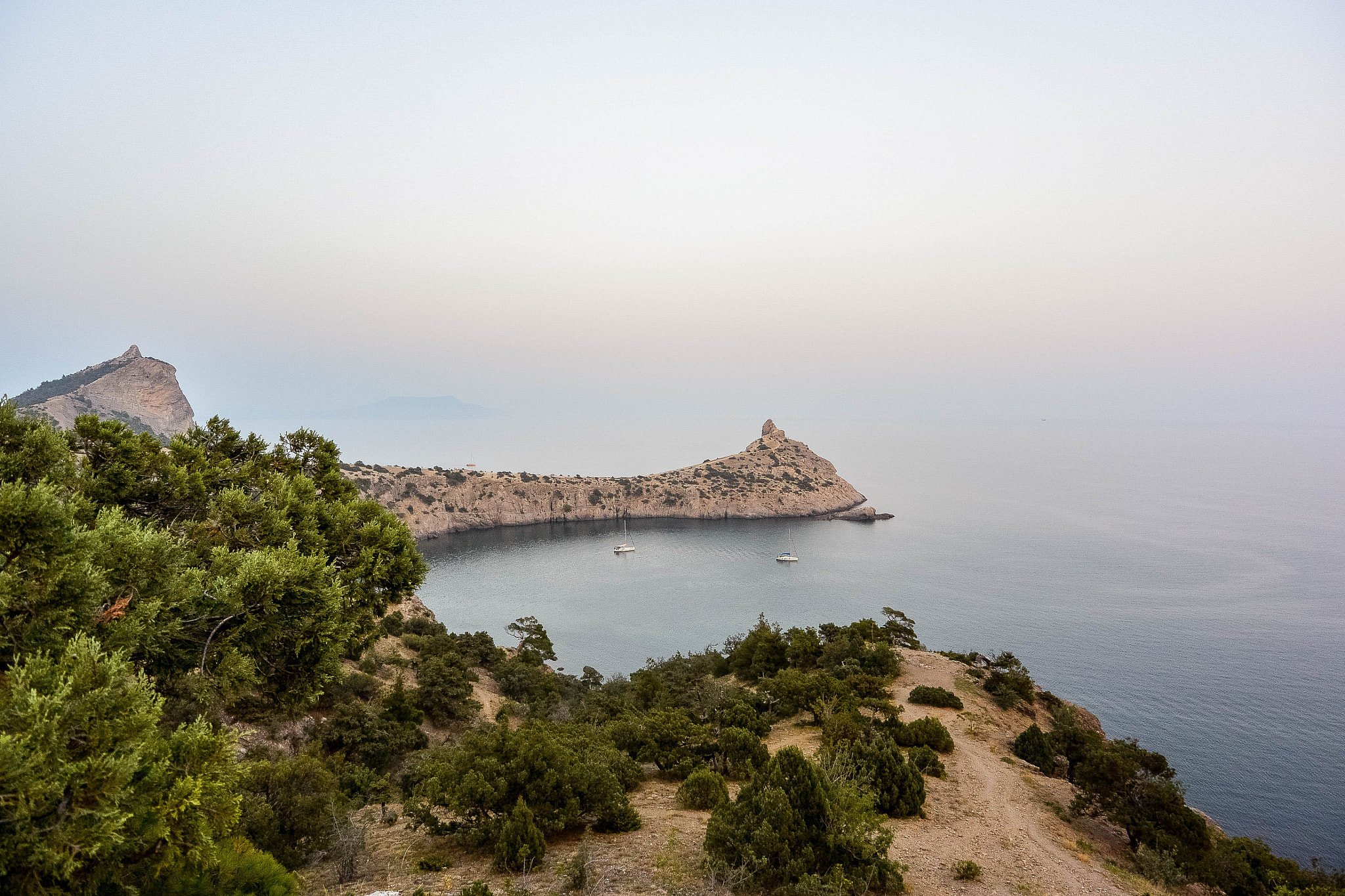 Nikon 1 Nikkor VR 6.7-13mm F3.5-5.6 sample photo. Crimea peninsula photography