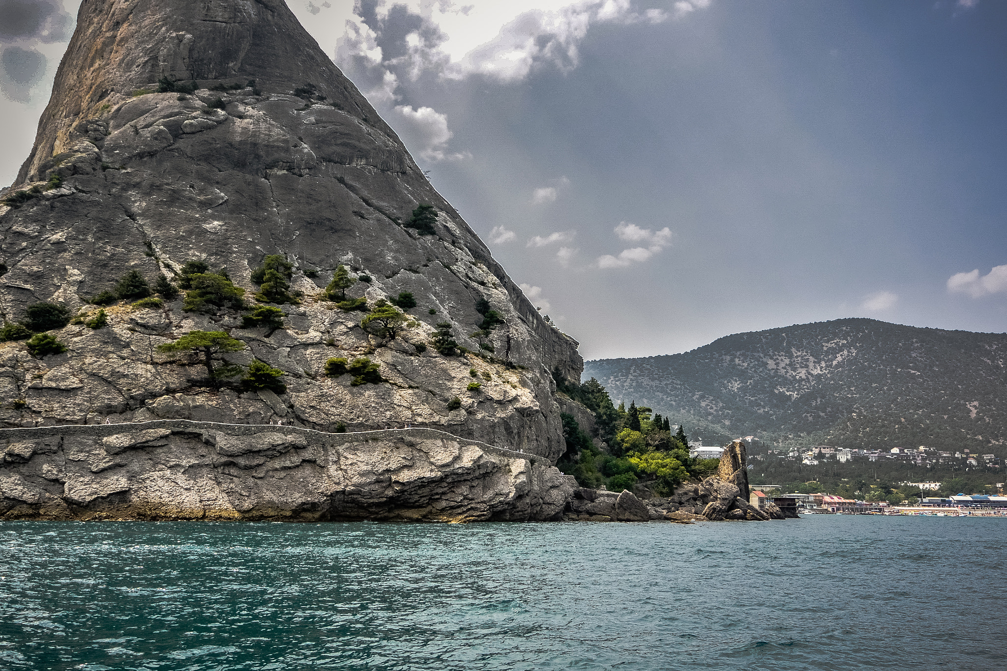 Nikon 1 Nikkor VR 6.7-13mm F3.5-5.6 sample photo. Crimea peninsula photography