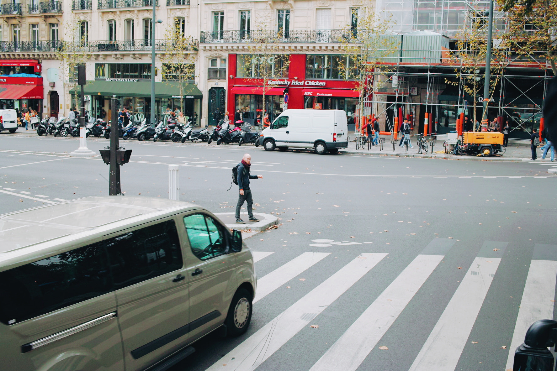 Sigma DP2s sample photo. Somewhere in paris photography