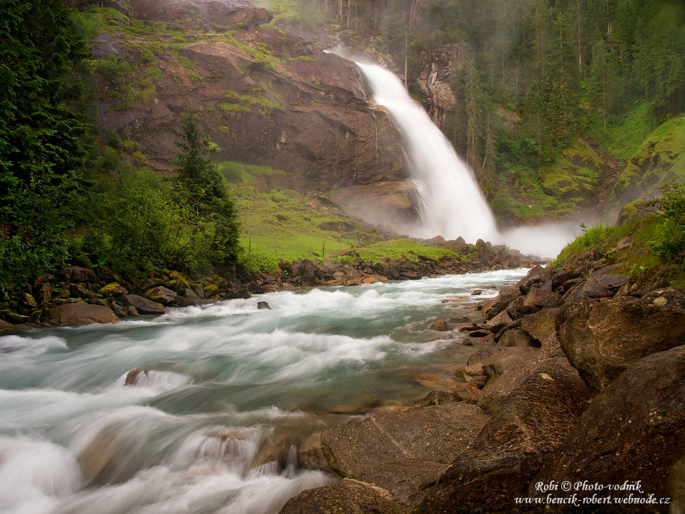 Olympus E-30 + 14.00 - 42.00 mm f/3.5 - 5.6 sample photo. Krimmel waterfall photography