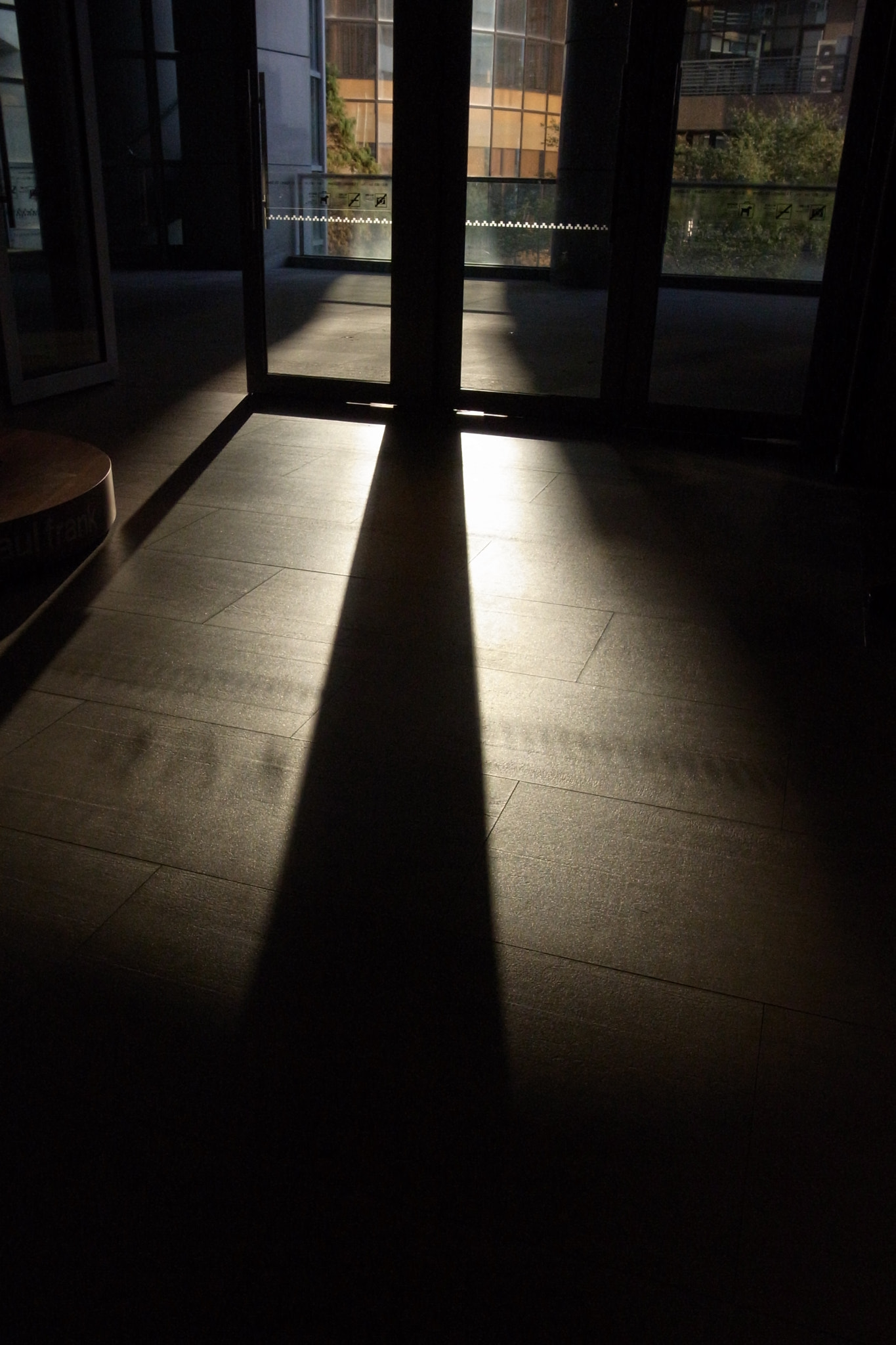 Ricoh GR DIGITAL 3 sample photo. R photography