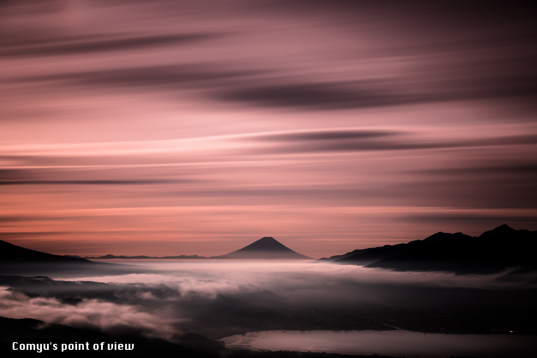 Nikon AF-S Nikkor 24-70mm F2.8E ED VR sample photo. Flowing world photography