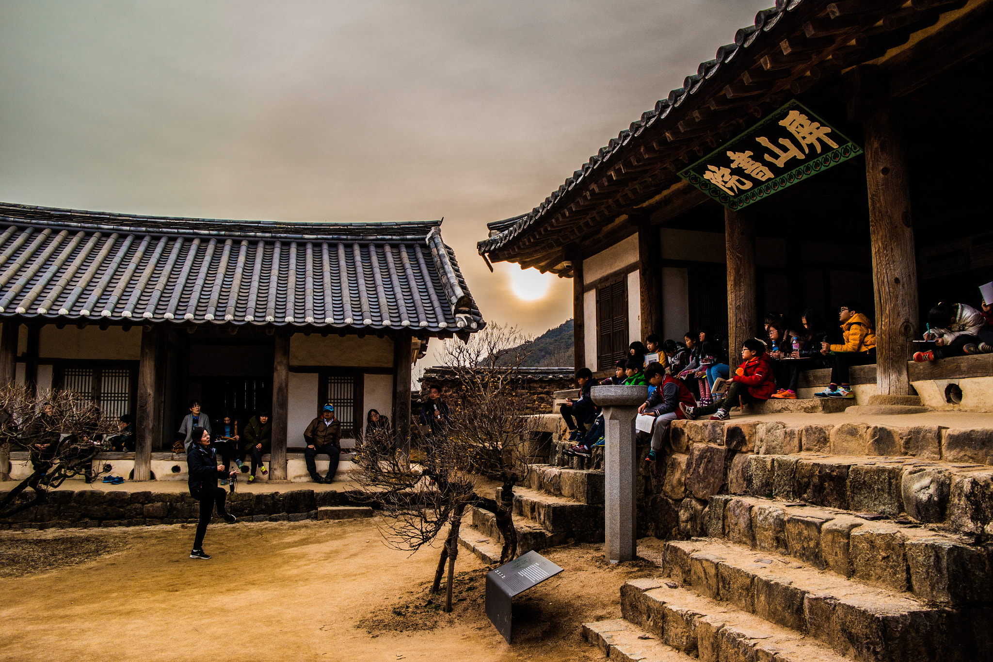Samsung NX1000 + Samsung NX 18-55mm F3.5-5.6 OIS sample photo. Andong_korea photography