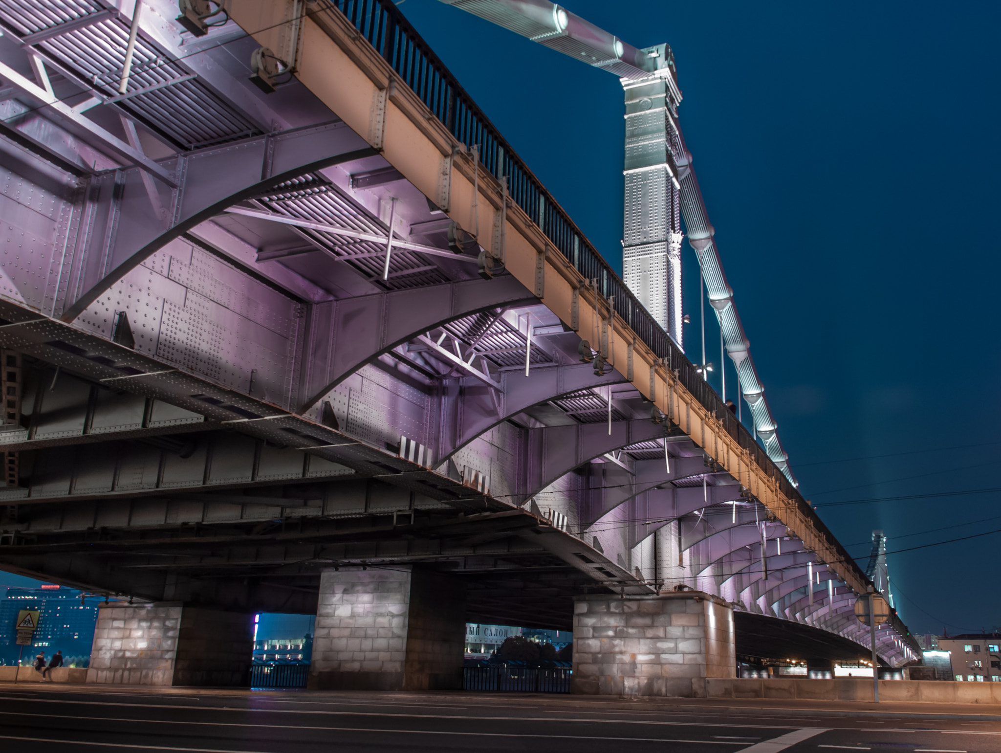Sigma 18-200mm F3.5-6.3 DC OS HSM sample photo. City photography