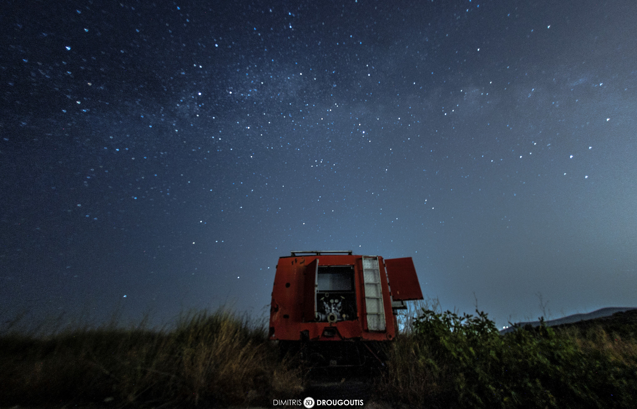 Nikon D3 + Sigma 15mm F2.8 EX DG Diagonal Fisheye sample photo. Starry firetruck photography