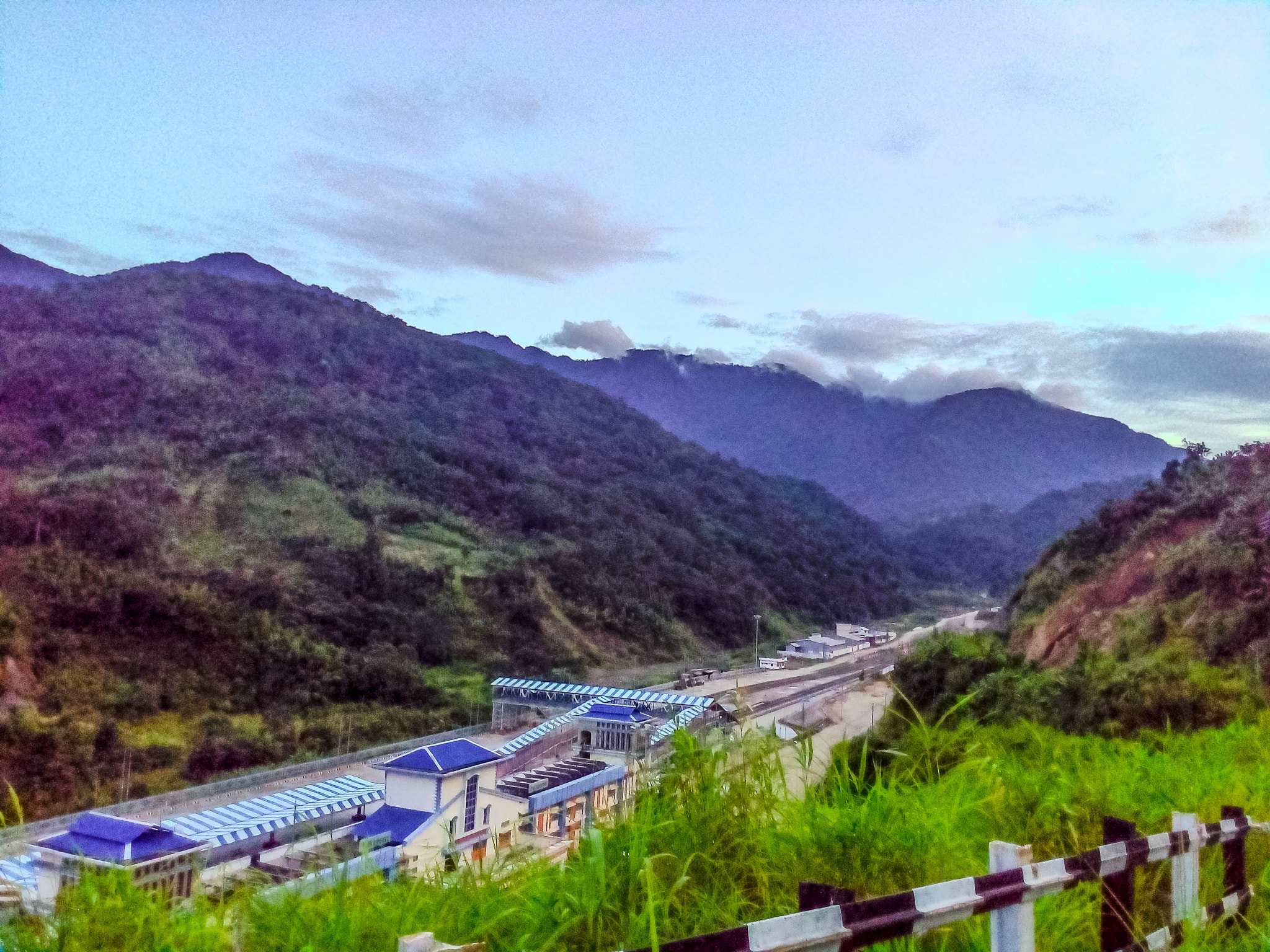 ASUS Zenfone Go (ASUS_Z00VD) sample photo