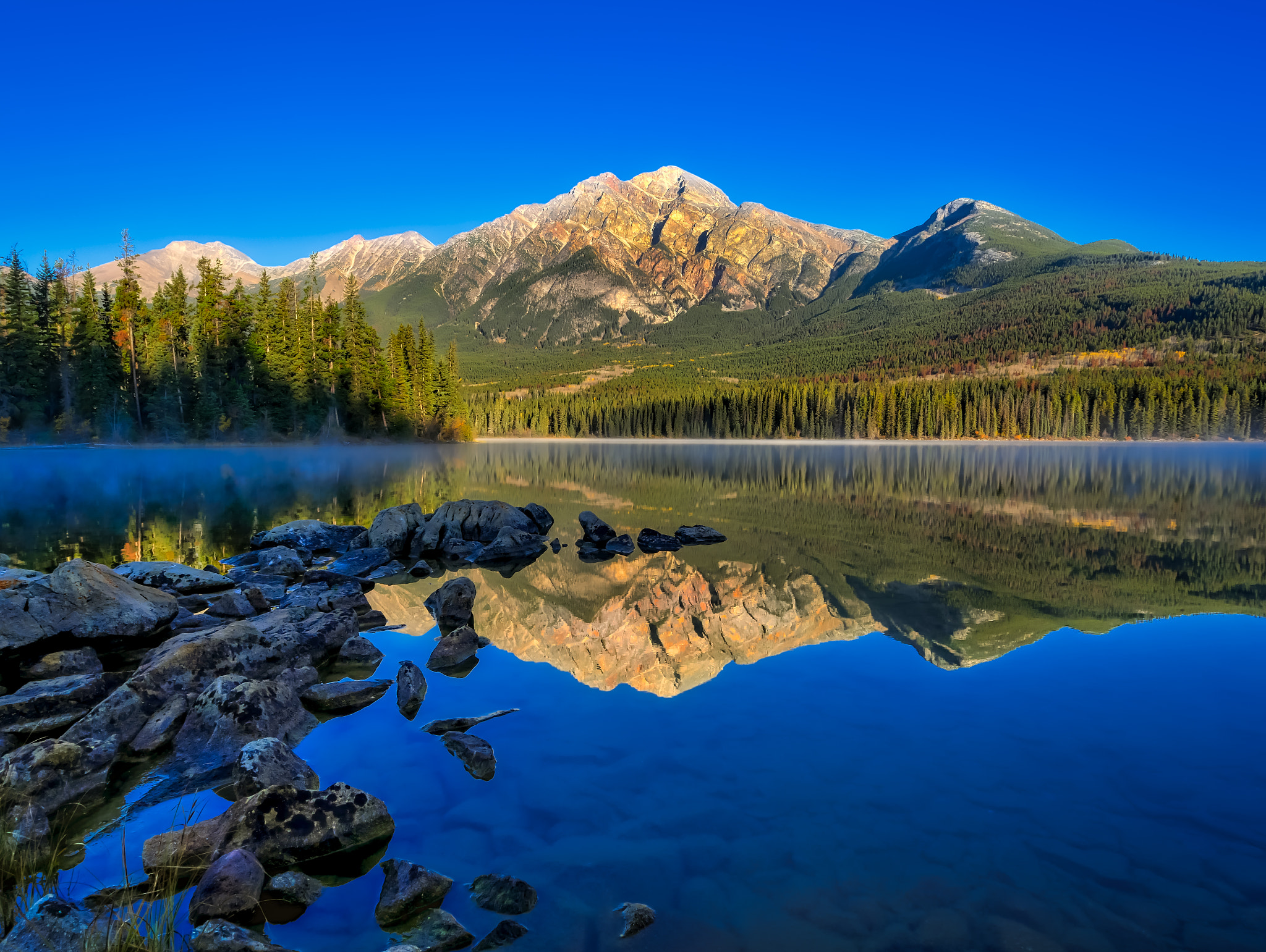 Panasonic Lumix DMC-GX8 + OLYMPUS M.9-18mm F4.0-5.6 sample photo. Morning reflections on pyramid lake, jasper photography