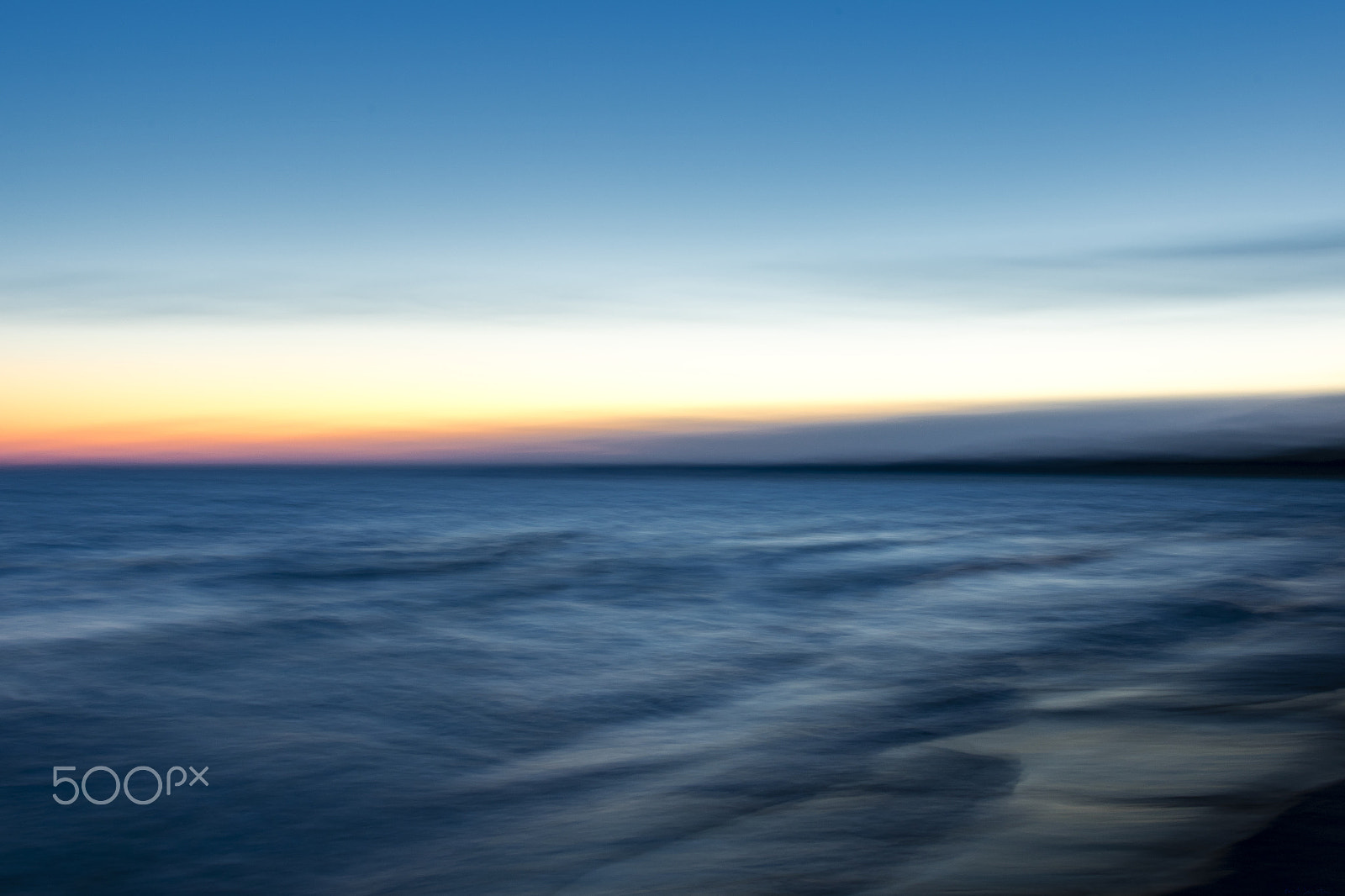 Canon EF 24mm f/1.4L sample photo. Slow retreat photography