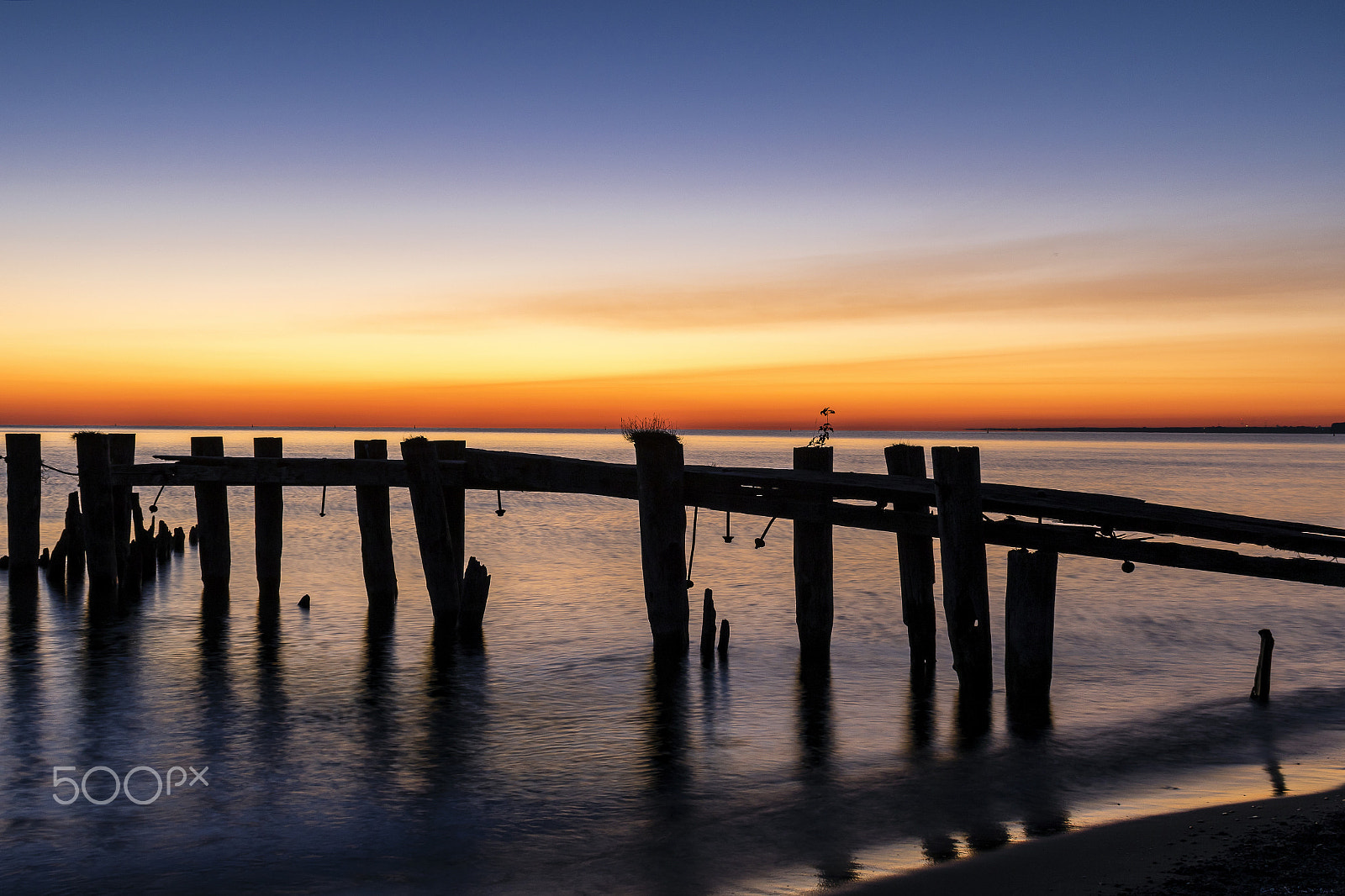 Canon EF 24mm f/1.4L sample photo. Up way to early!! photography