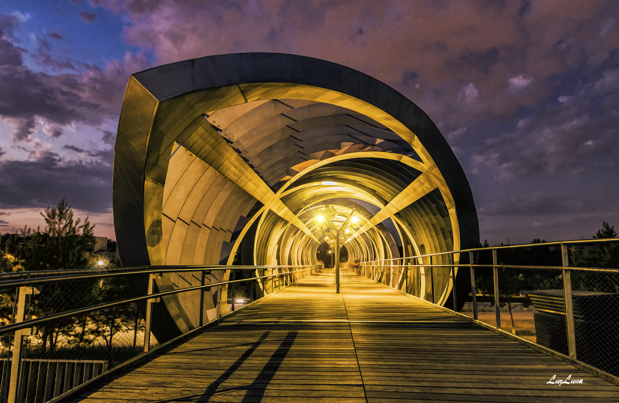 Sigma 10-20mm F3.5 EX DC HSM sample photo. Perrault bridge photography