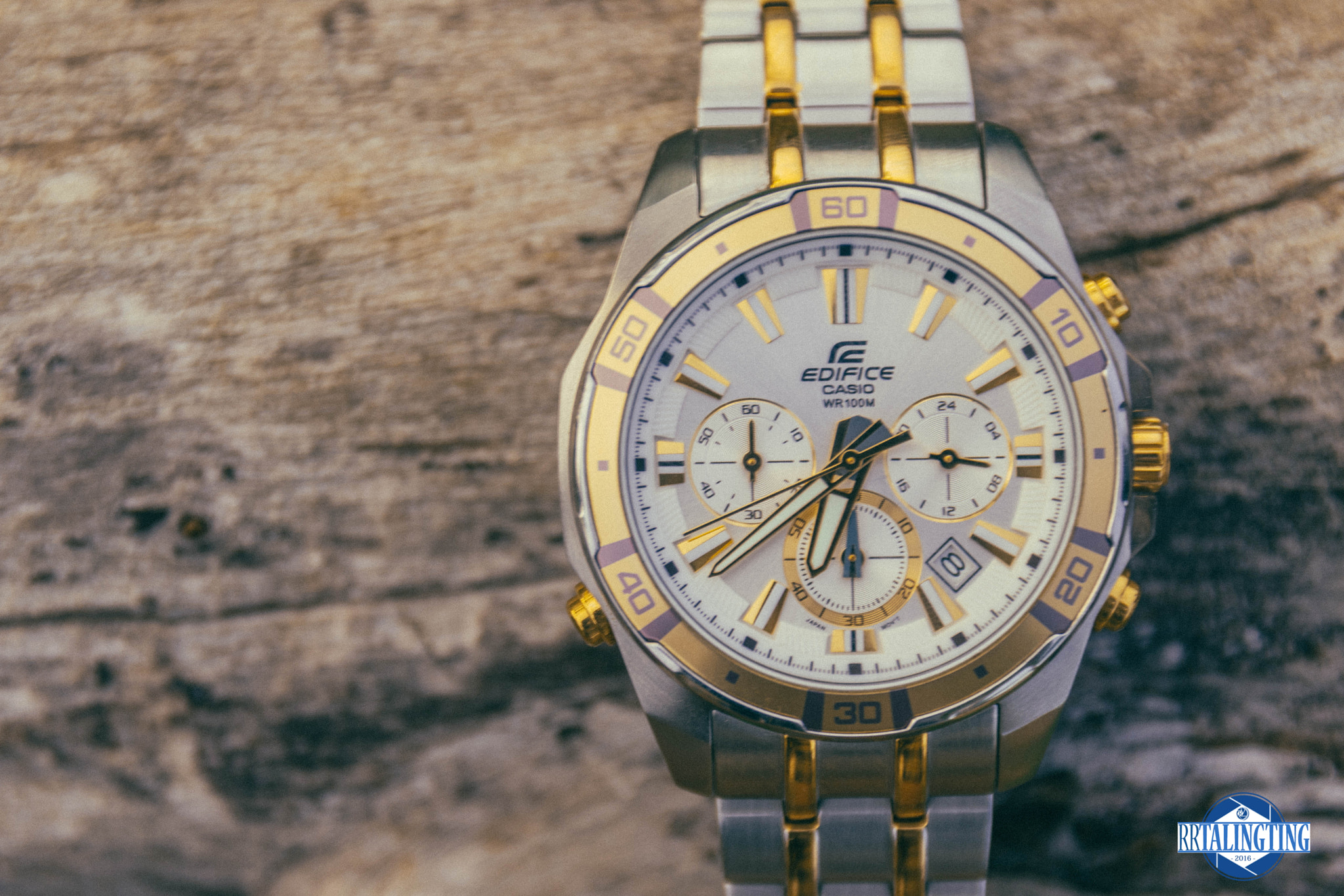Sigma 17-70mm F2.8-4 DC Macro OS HSM | C sample photo. Watch photography
