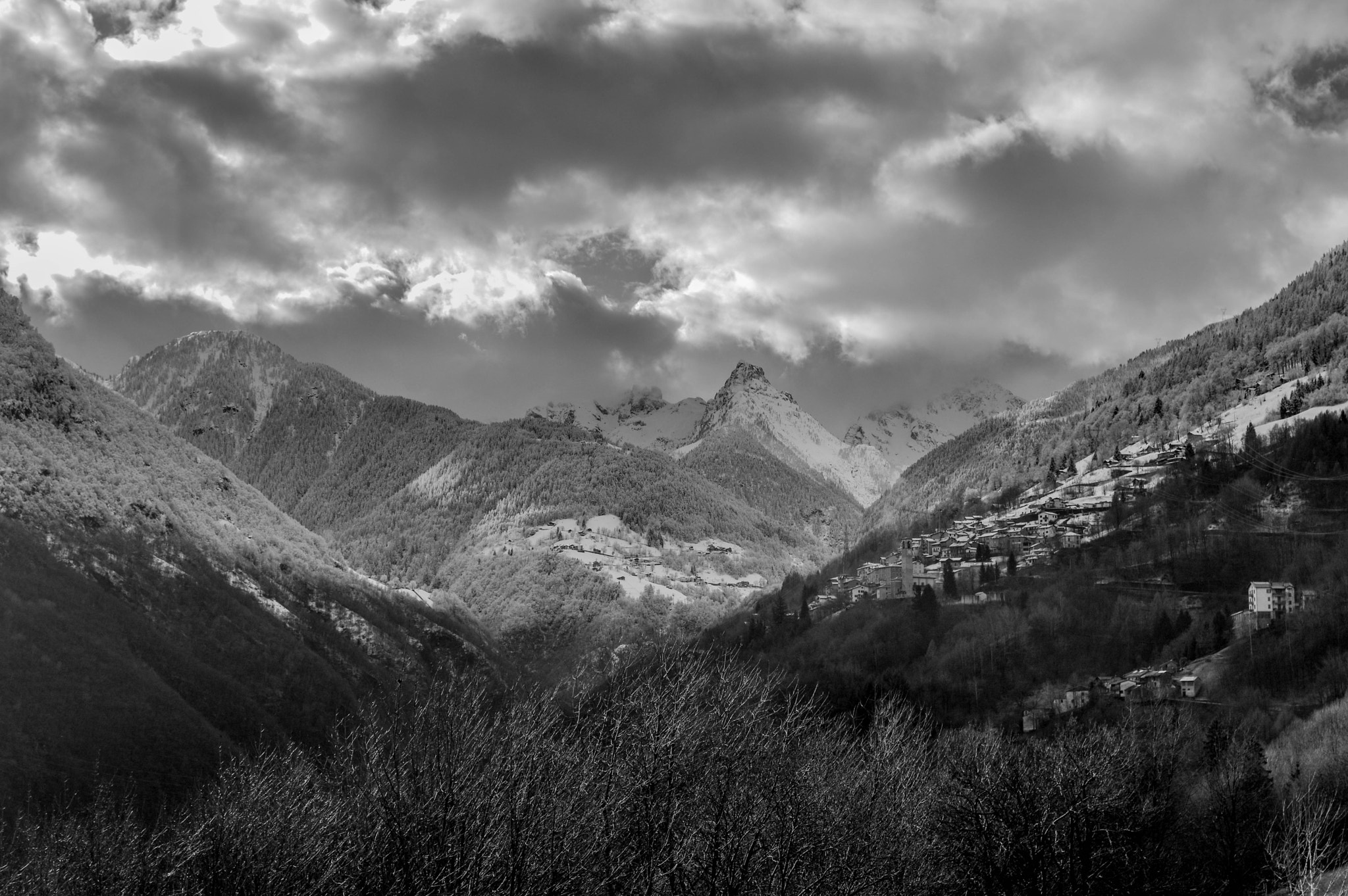 Pentax K-3 sample photo. Snow and clouds photography