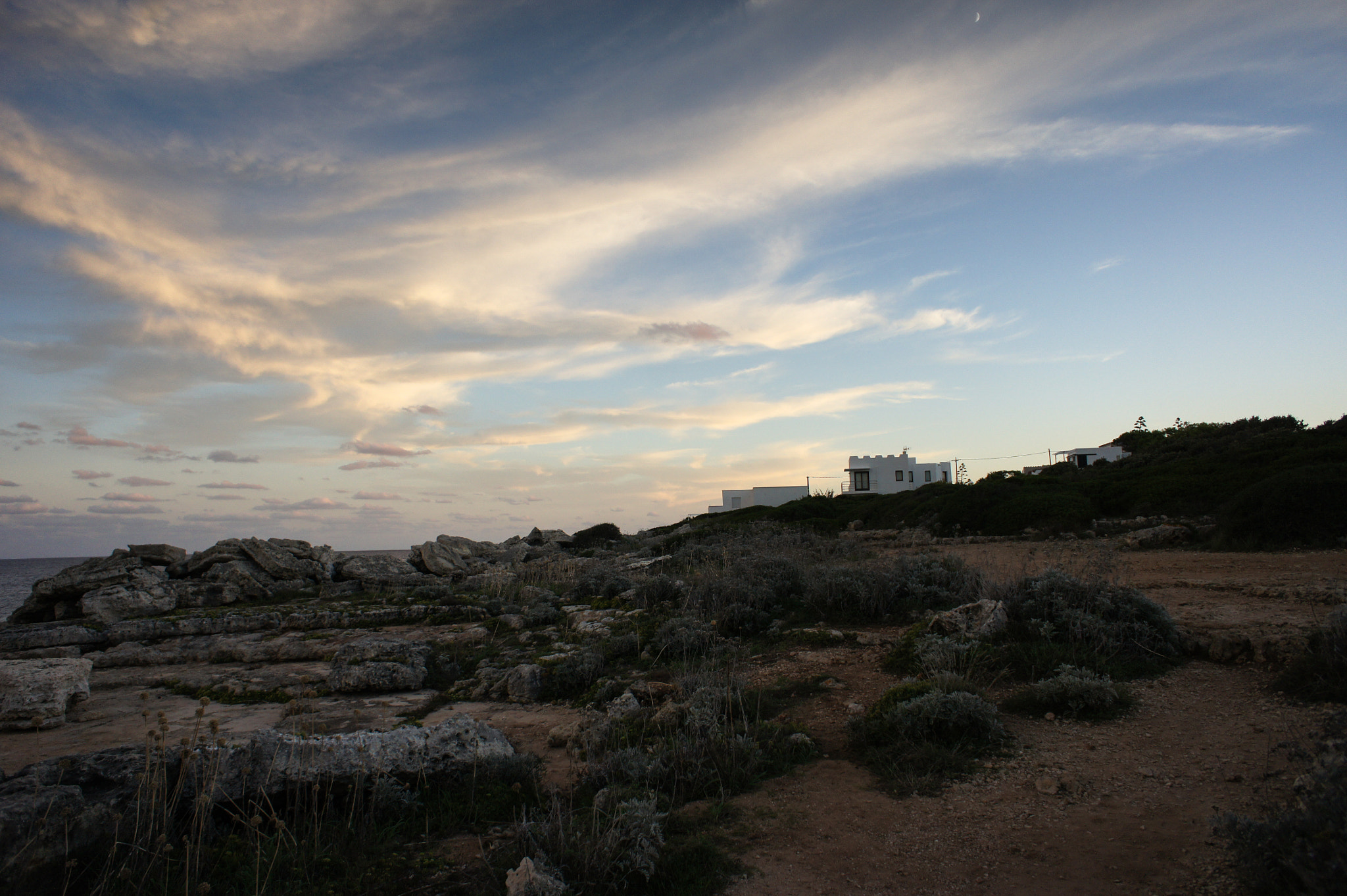 Sony Alpha NEX-5 + Sony E 16mm F2.8 sample photo. Cala galdana photography