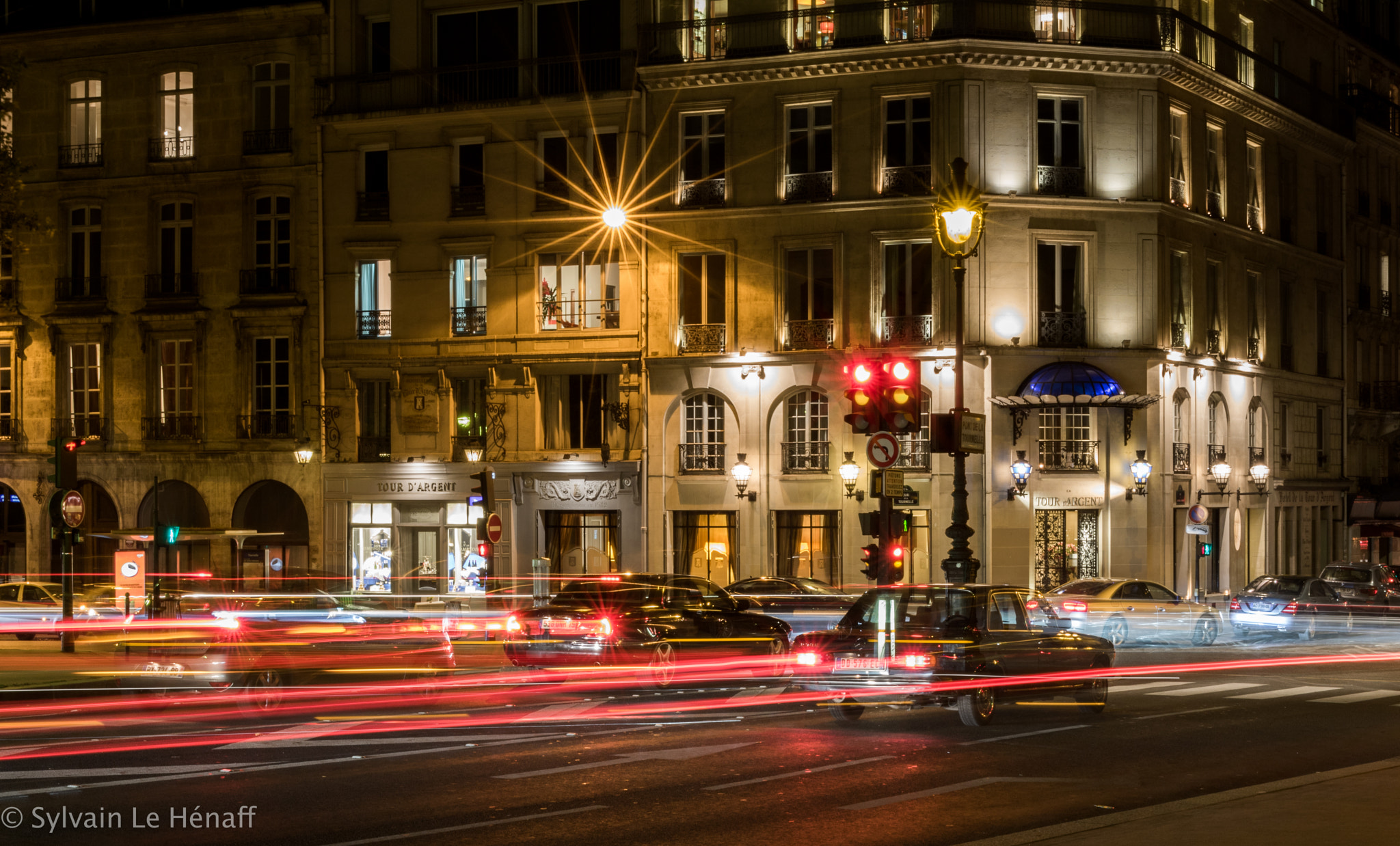 Sigma 35mm F1.4 DG HSM Art sample photo. Paris by night photography