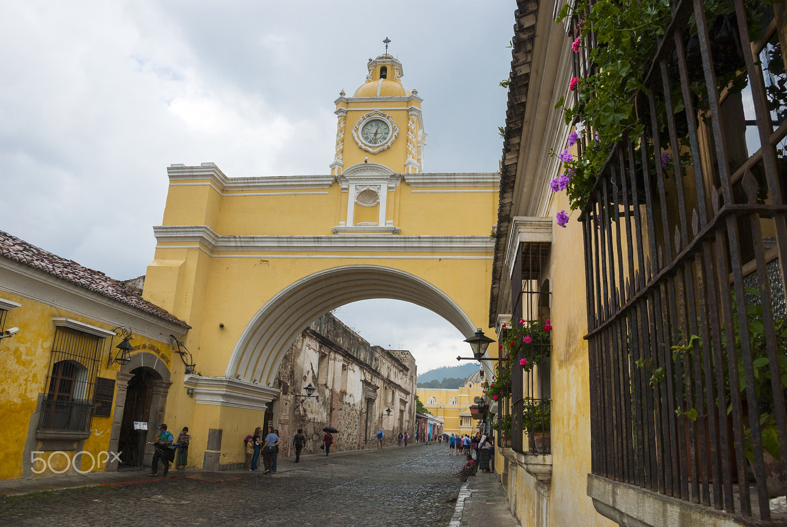 Nikon D200 sample photo. Santa catalina arch. colonial antigua guatemala, g photography
