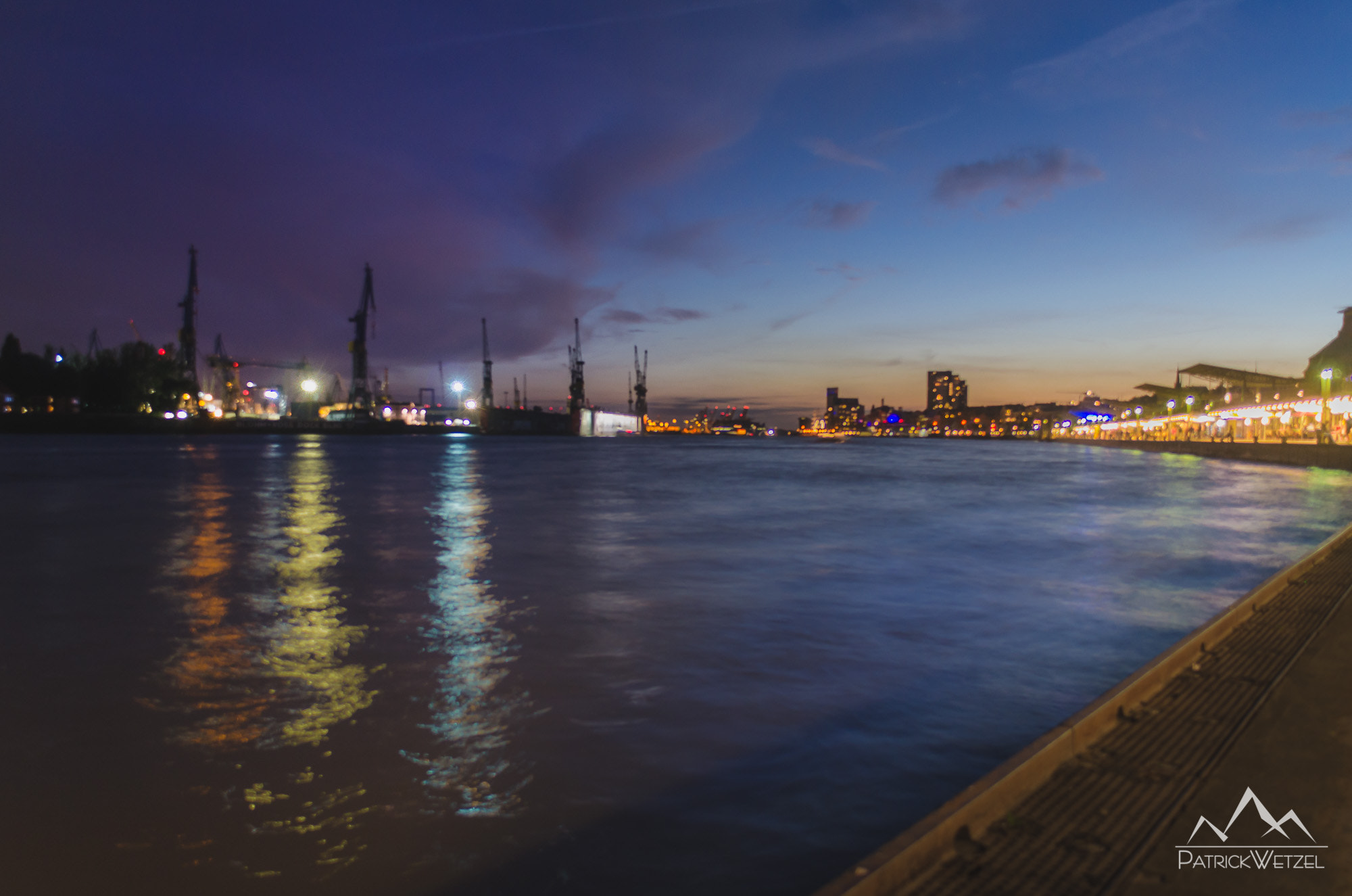 Sigma 18-200mm F3.5-6.3 DC OS HSM sample photo. Harbour @ night photography