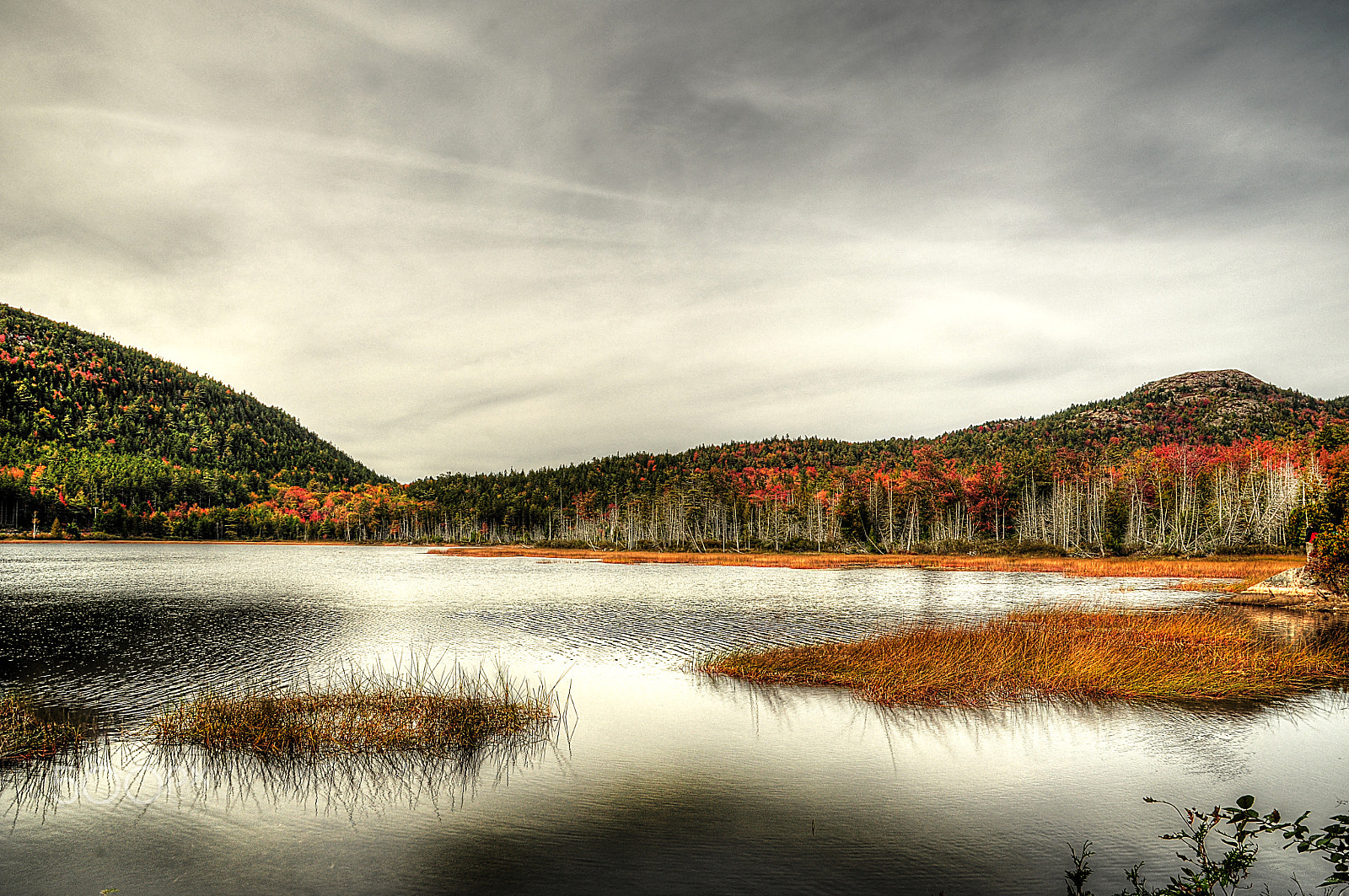 Sigma 28-300mm F3.5-6.3 DG Macro sample photo. Dramatic lake photography