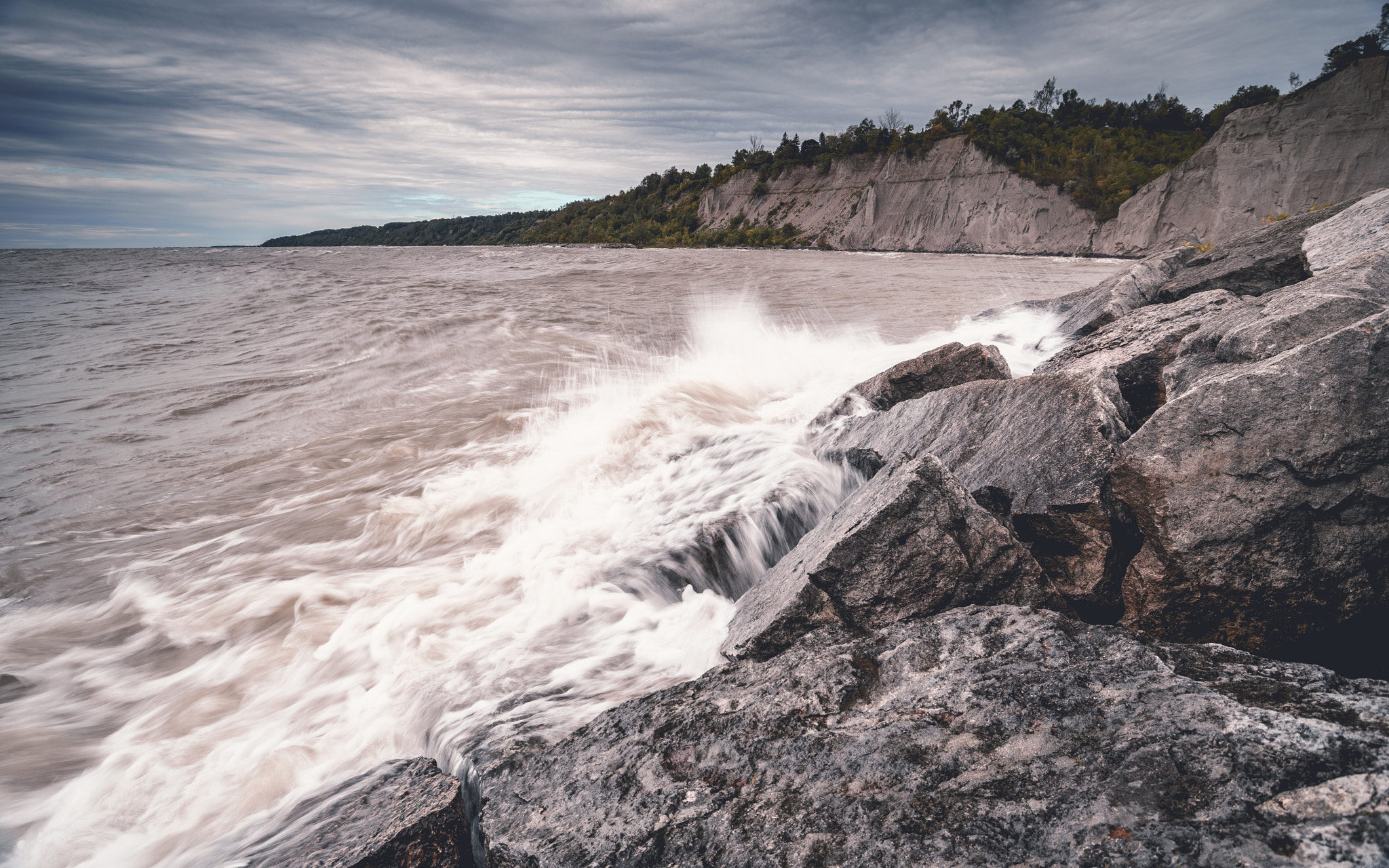 Sony a7 II + Canon EF 17-40mm F4L USM sample photo. Scarborough bluffs photography