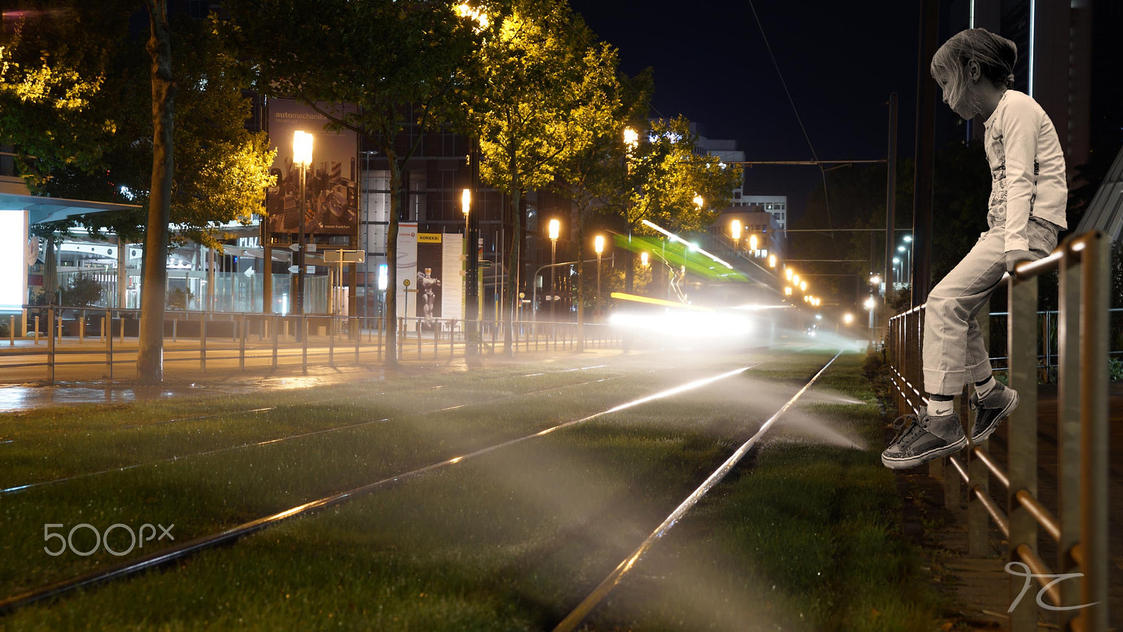 Sony a99 II + 24-70mm F2.8 sample photo. Alone in the night photography