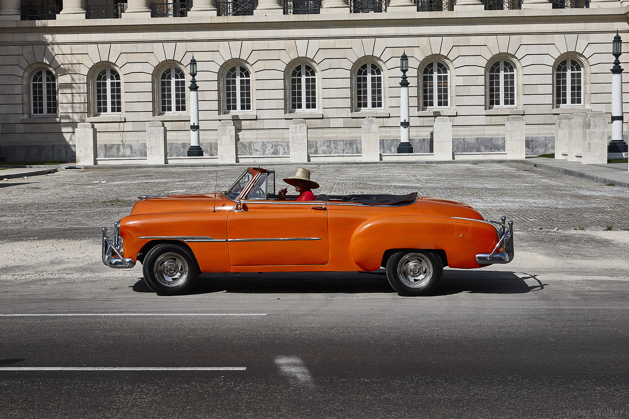Canon EOS-1Ds Mark III sample photo. Coche 1 photography
