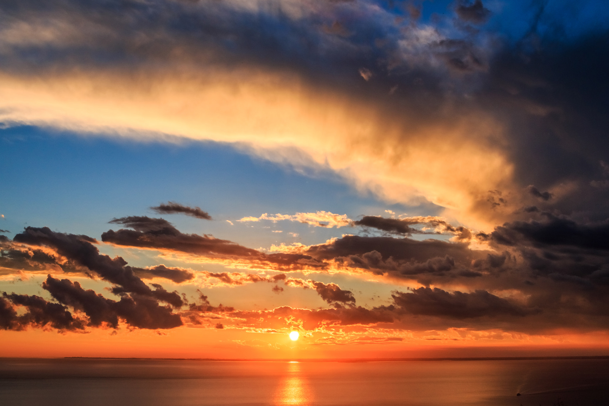 Canon EF 28-70mm f/3.5-4.5 sample photo. Sunset at miramare photography