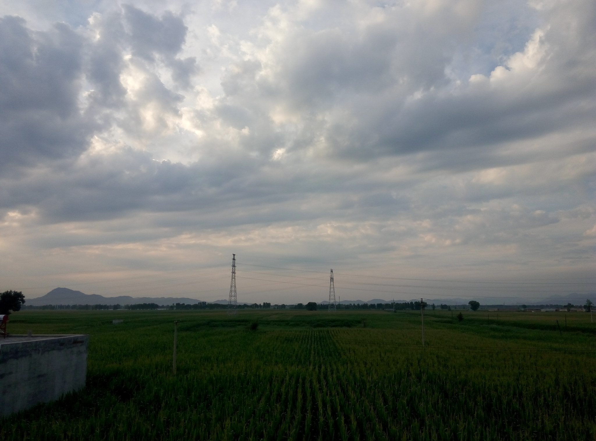 Meizu m1 note sample photo. 风卷残云 photography