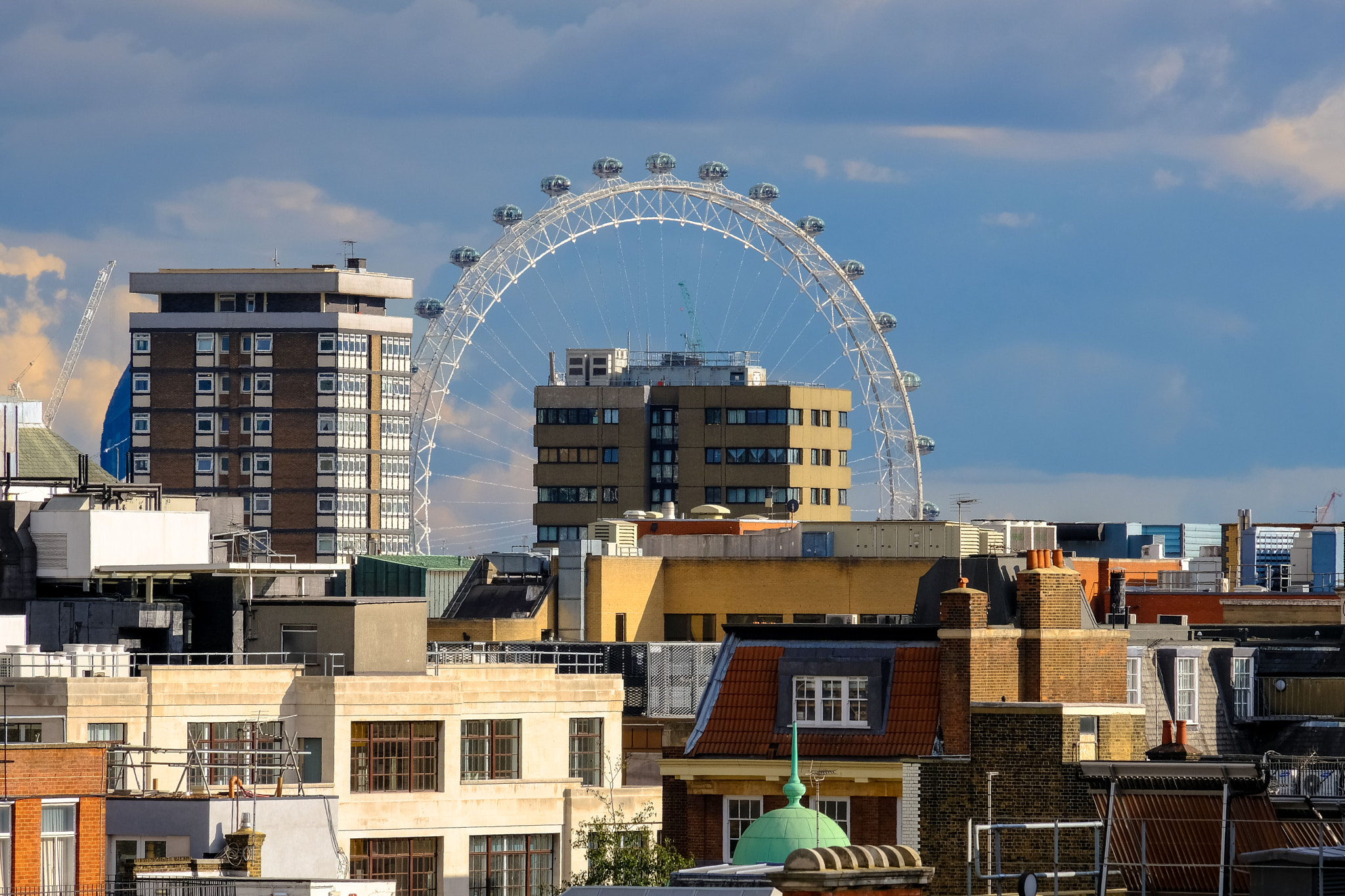 Fujifilm X-Pro2 + Fujifilm XF 55-200mm F3.5-4.8 R LM OIS sample photo. Photo taken from bbc broadcasting house in central london. photography