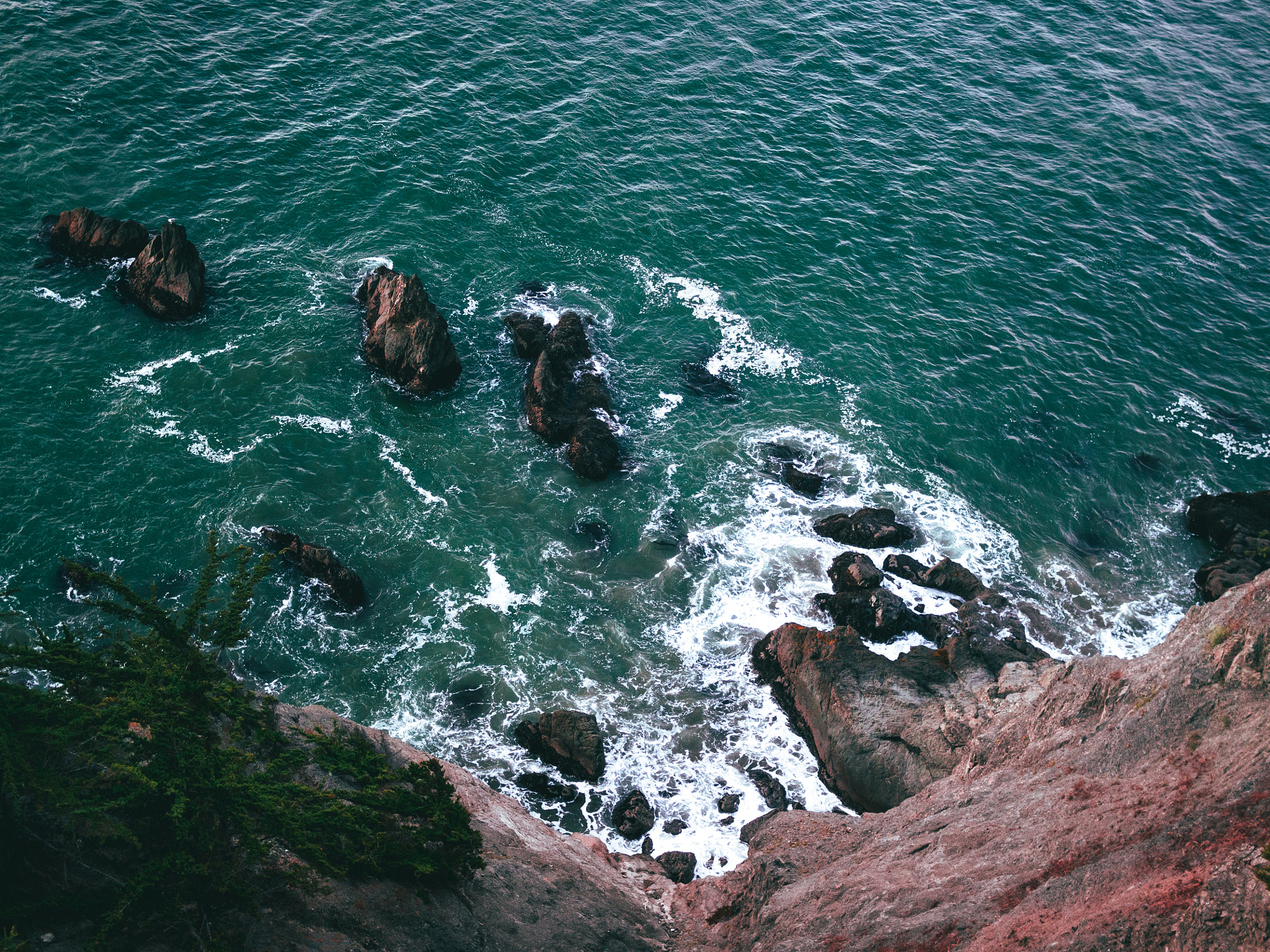 Olympus OM-D E-M5 + Olympus M.Zuiko Digital 25mm F1.8 sample photo. Lands end cliffs photography