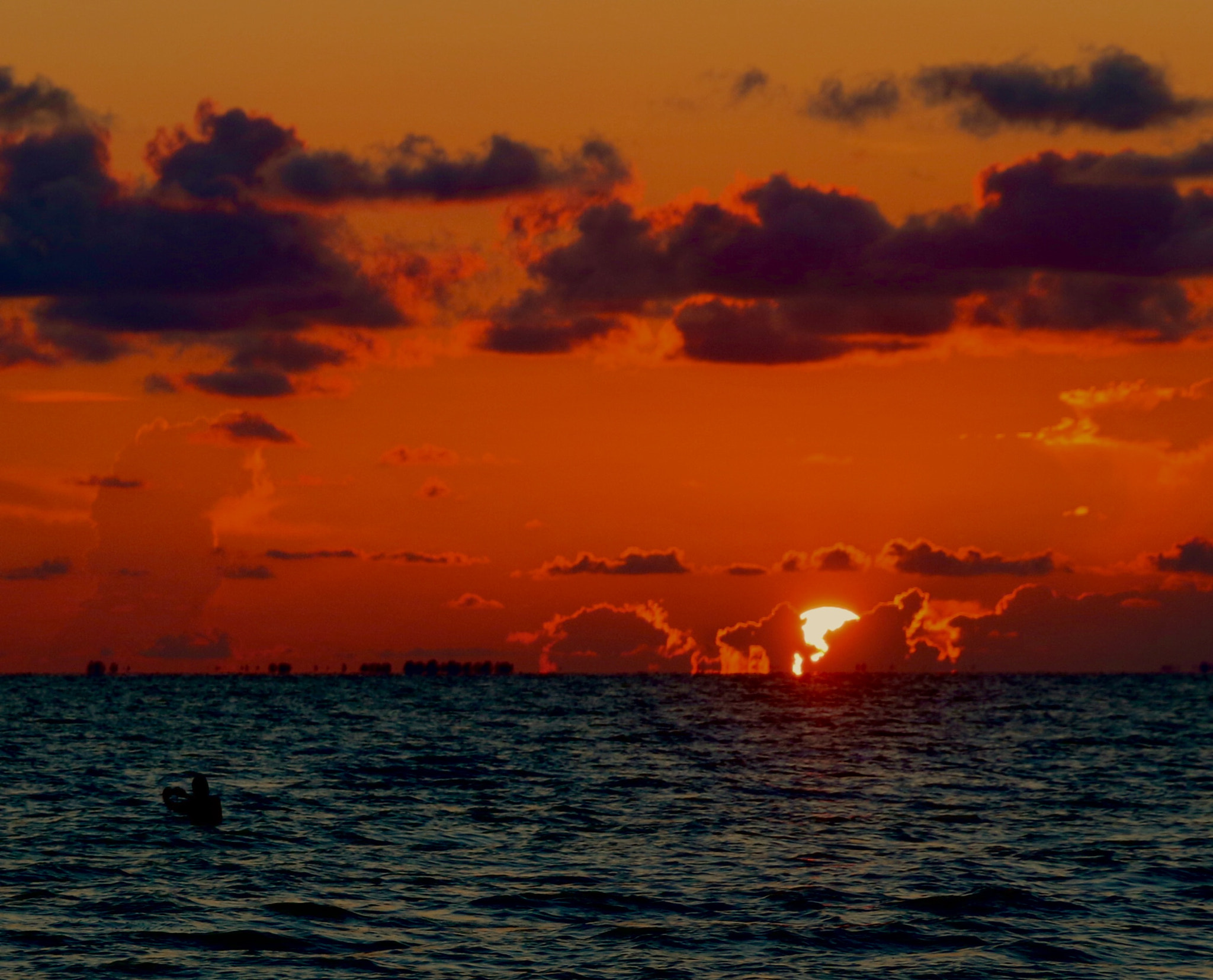 Canon EOS 70D + Canon EF-S 15-85mm F3.5-5.6 IS USM sample photo. Sunset ft myers beach photography