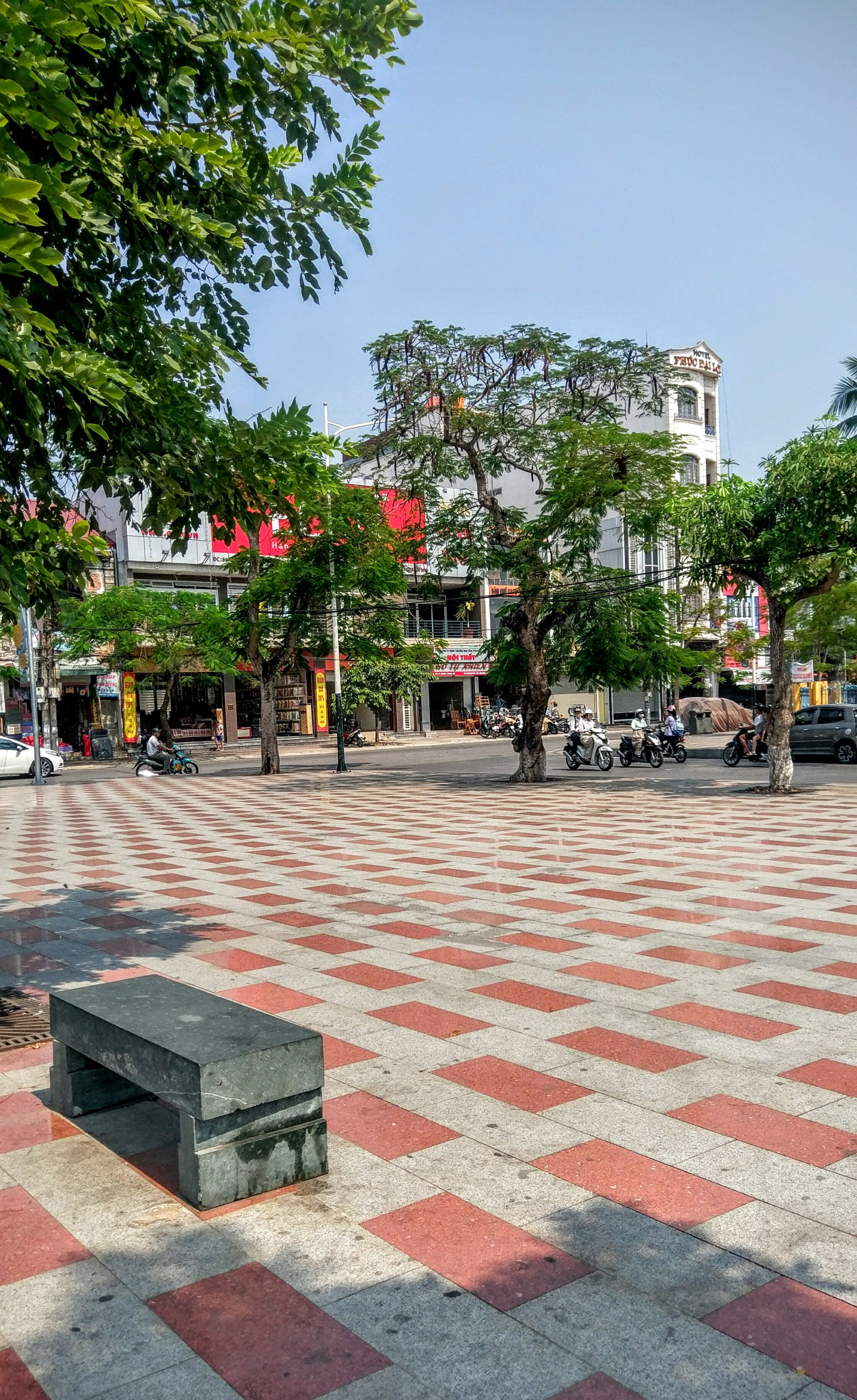 HTC M10 sample photo