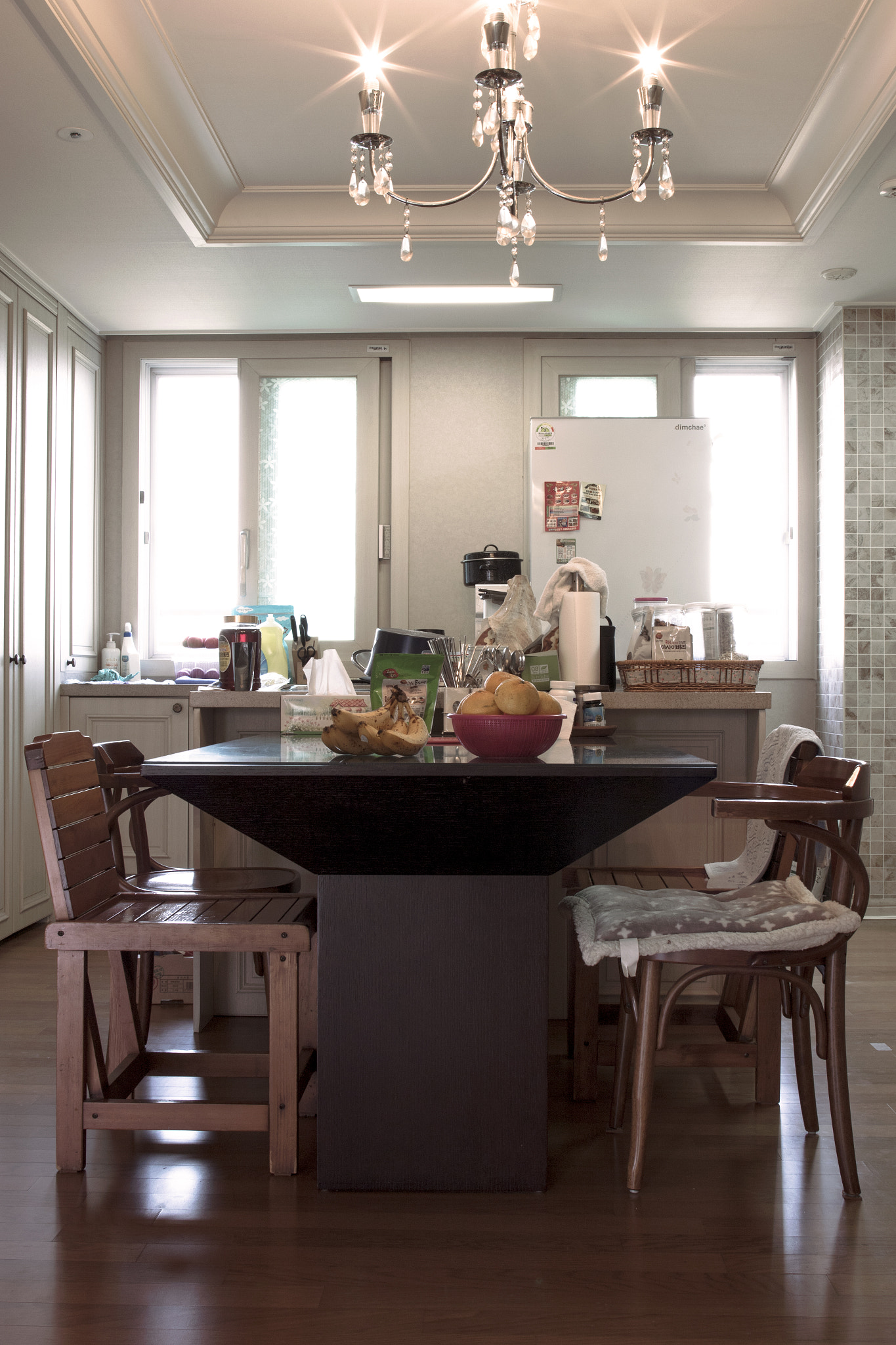Canon EF 24mm F1.4L II USM sample photo. Kitchen photography