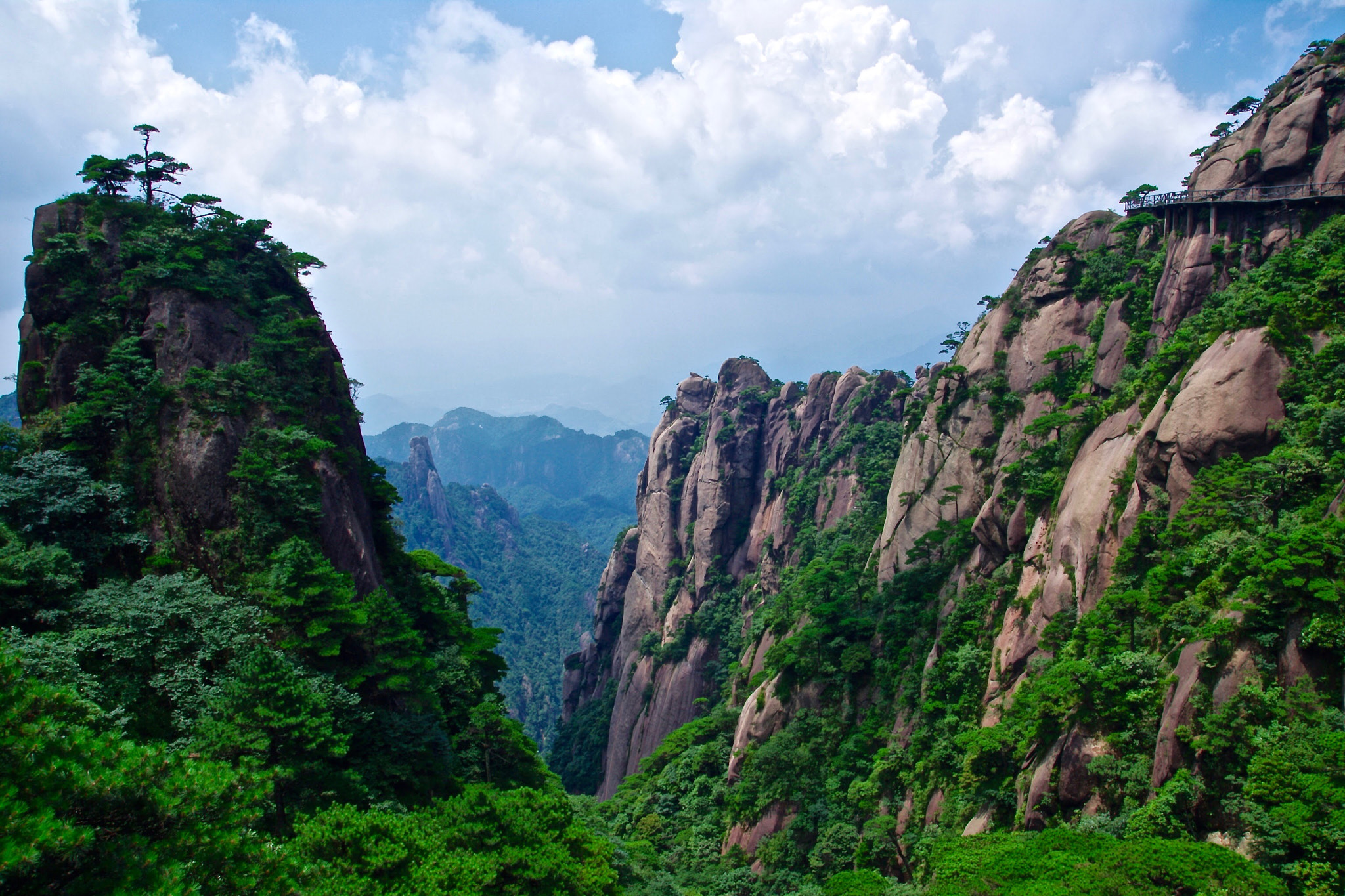 Pentax K-7 sample photo. Mt. sanqing photography