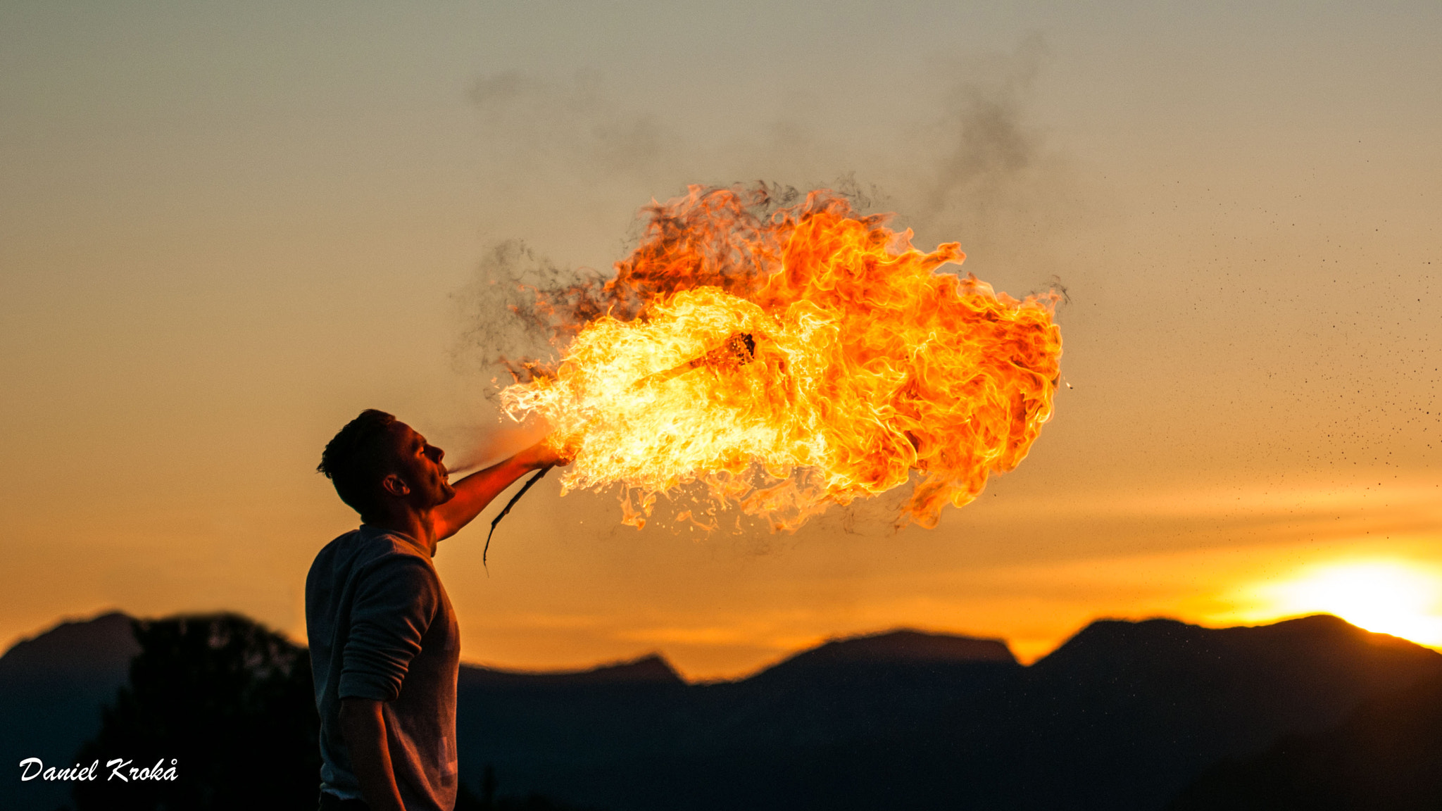 Sigma 70-200mm F2.8 EX DG Macro HSM II sample photo. Fire photography