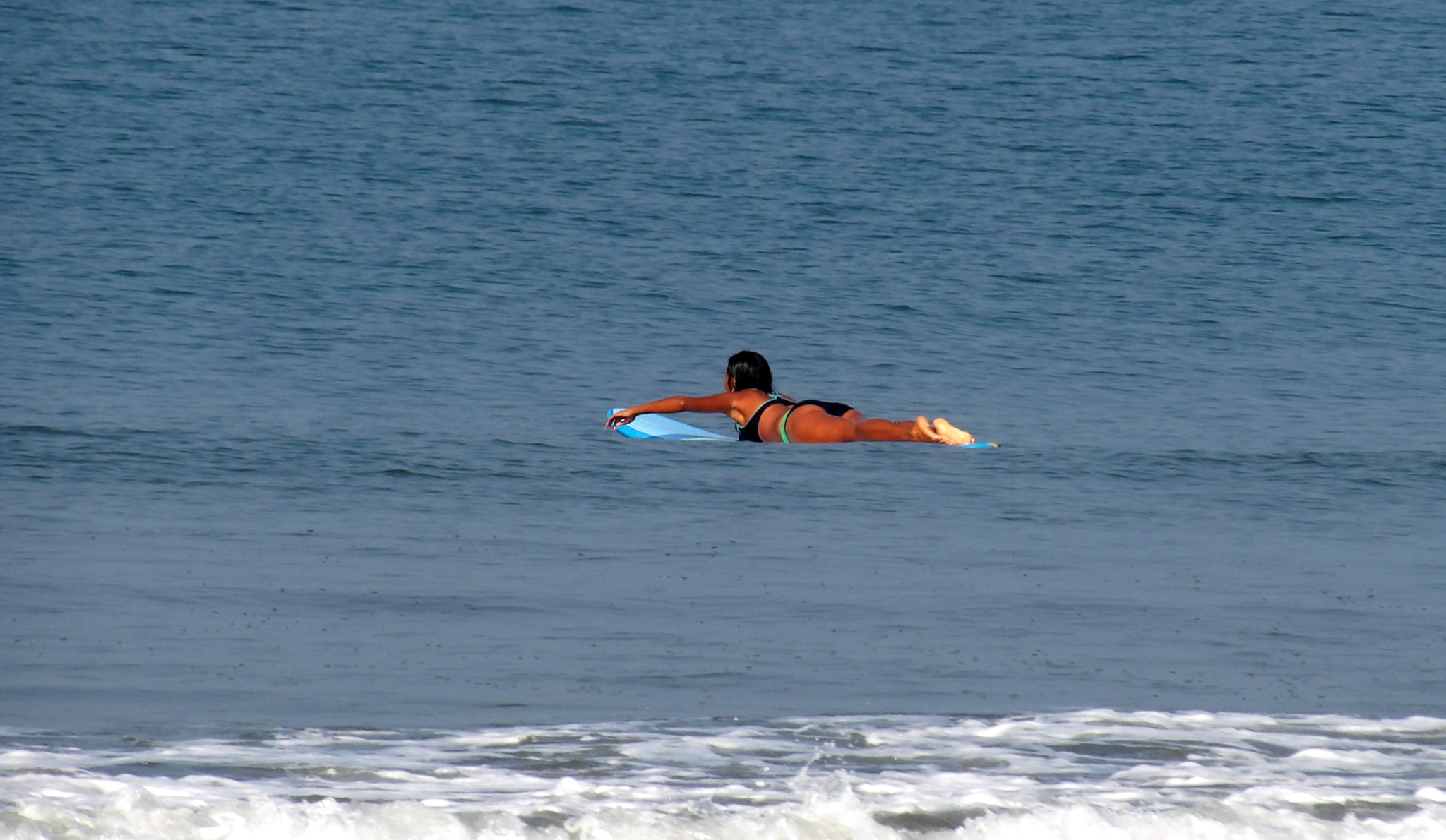 Ricoh PENTAX XG-1 sample photo. Surfing in arambol photography