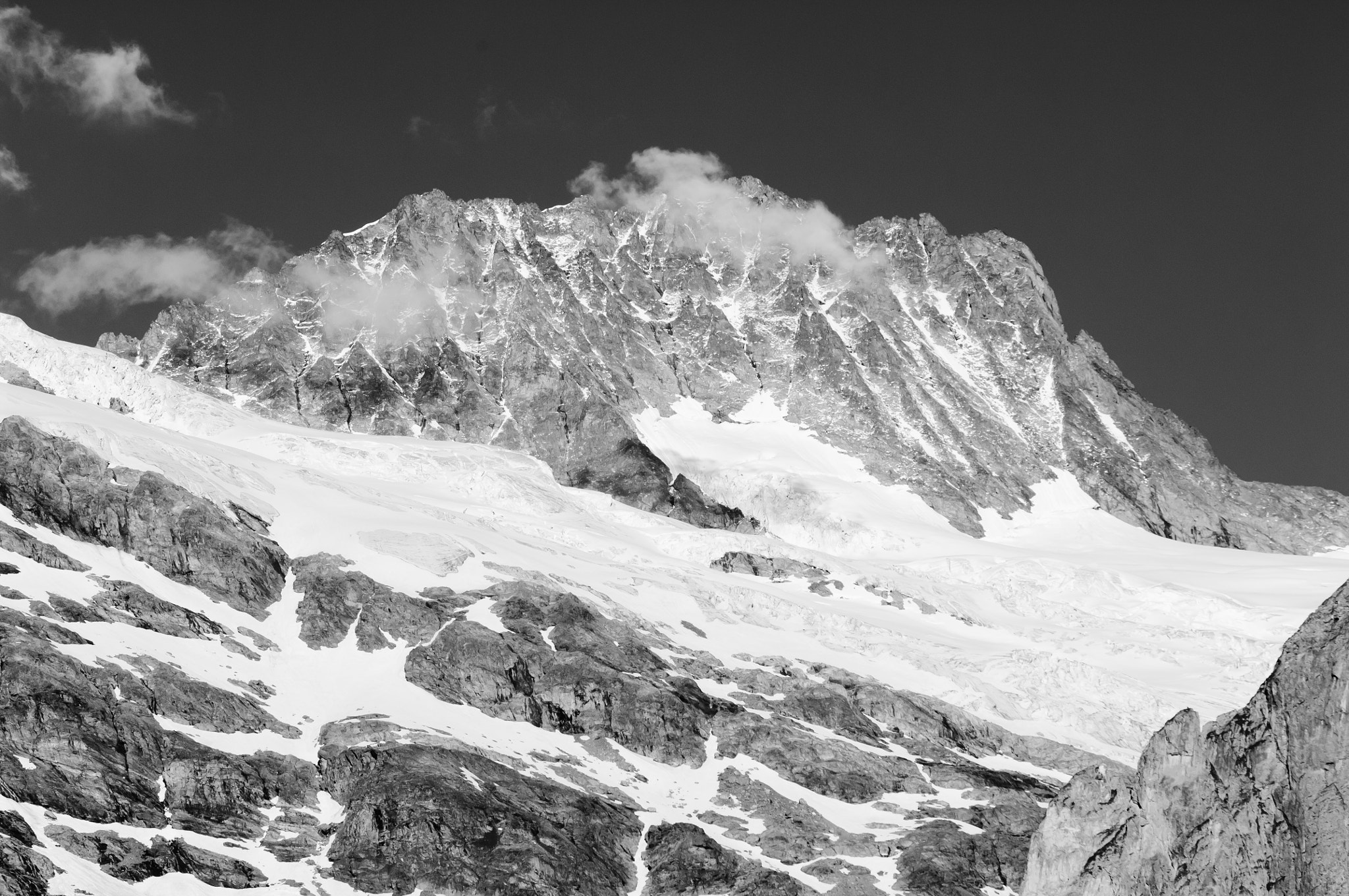 Nikon D2X sample photo. Summer in the swiss mountains - bernese alps photography