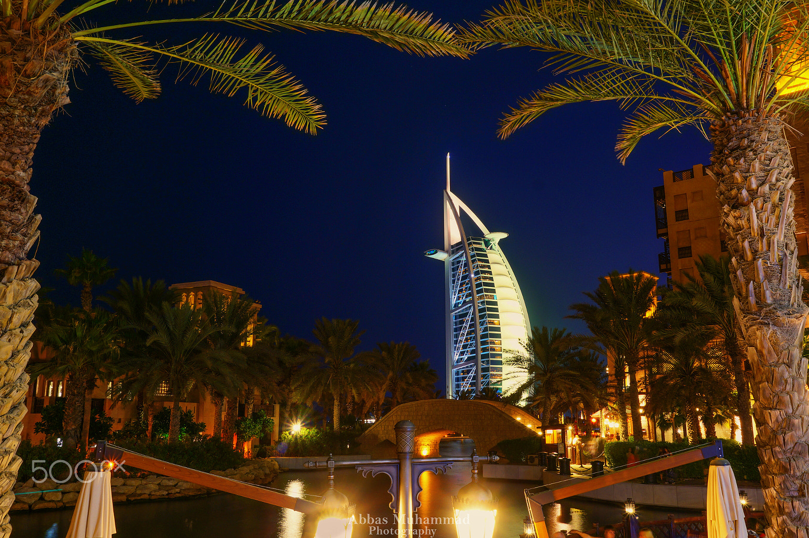 E 18-50mm F4-5.6 sample photo. The souq photography